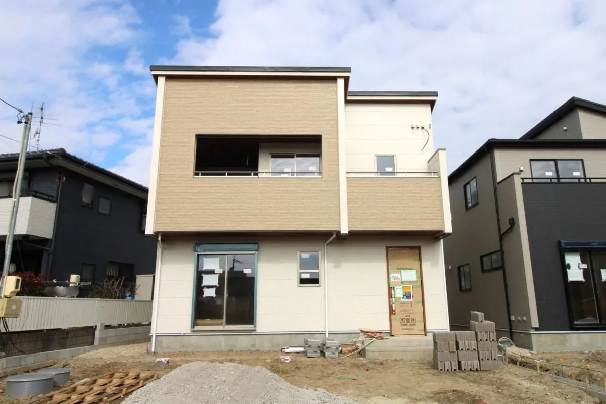 2月15日　南から撮影(3号棟)