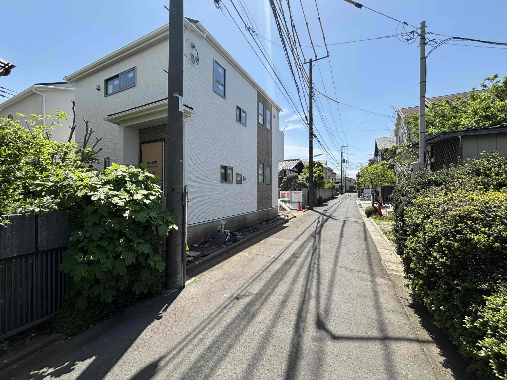 西側道路　外観写真①(2026年4月19日撮影)