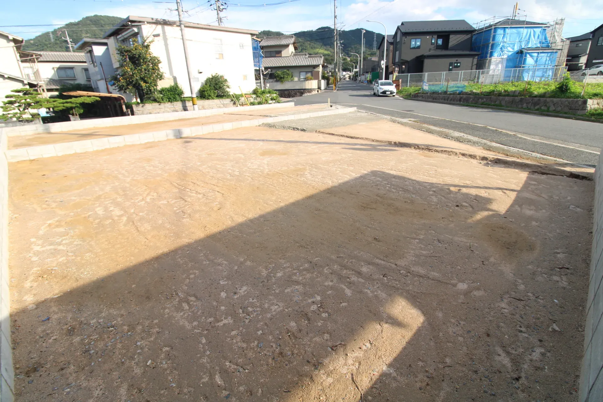 前面道路から見た宅地