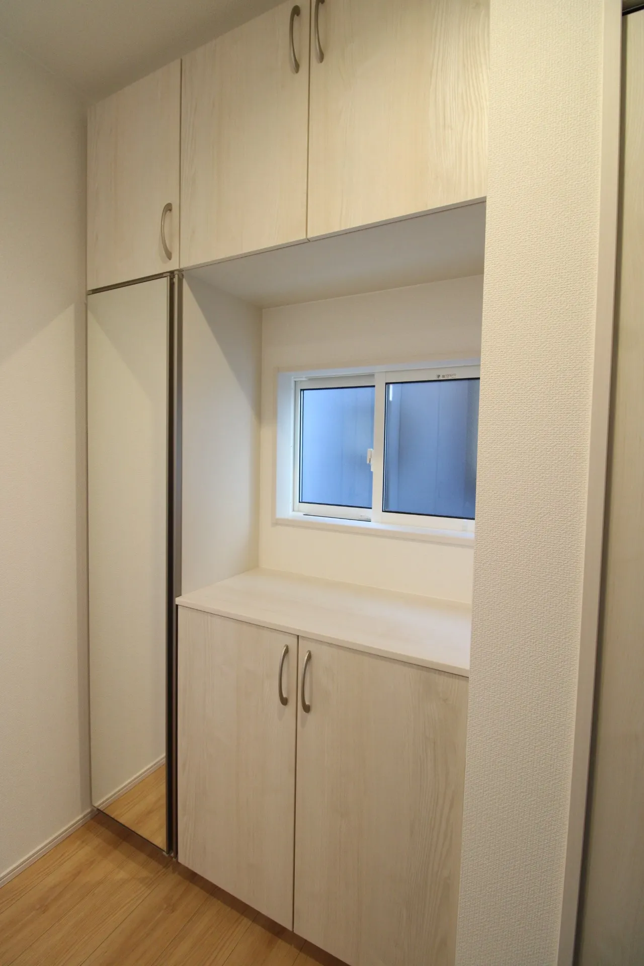 シューズボックス