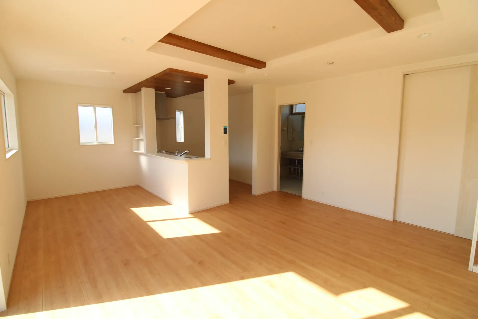 リビングダイニング