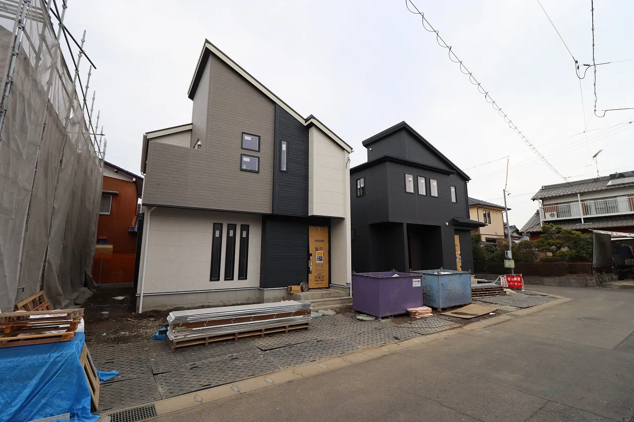 ②③号棟　外観写真(足場外れ)