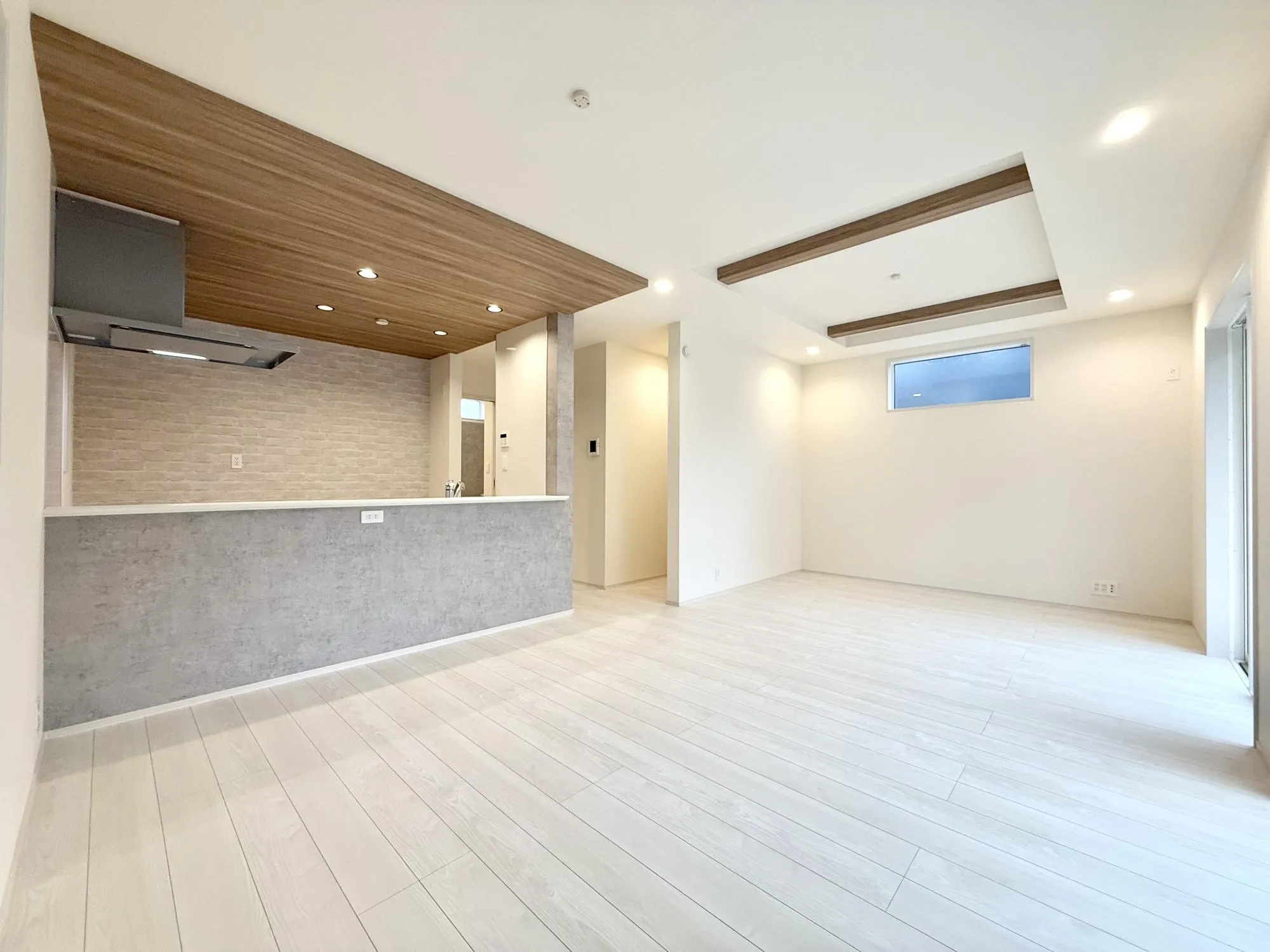 リビング　④号棟