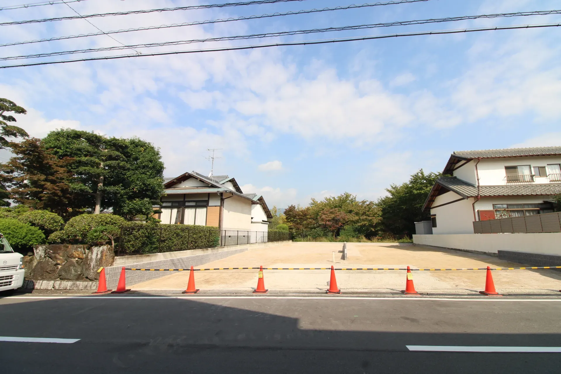 前面道路から見た宅地