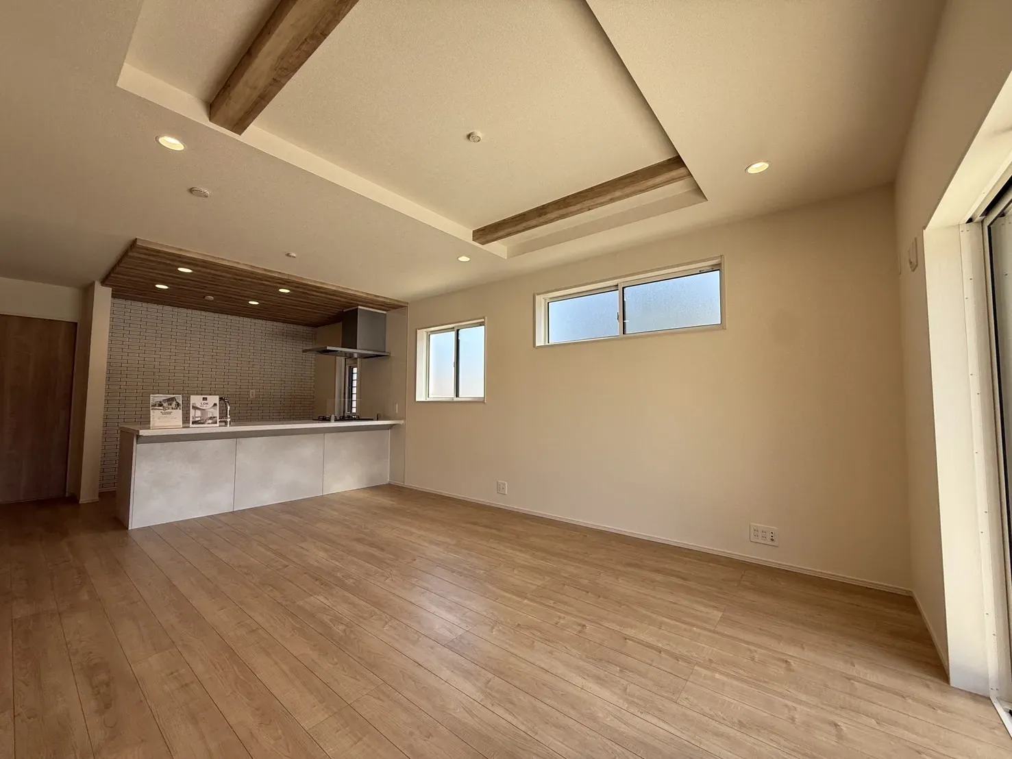 【②号棟LDK18.0帖】
