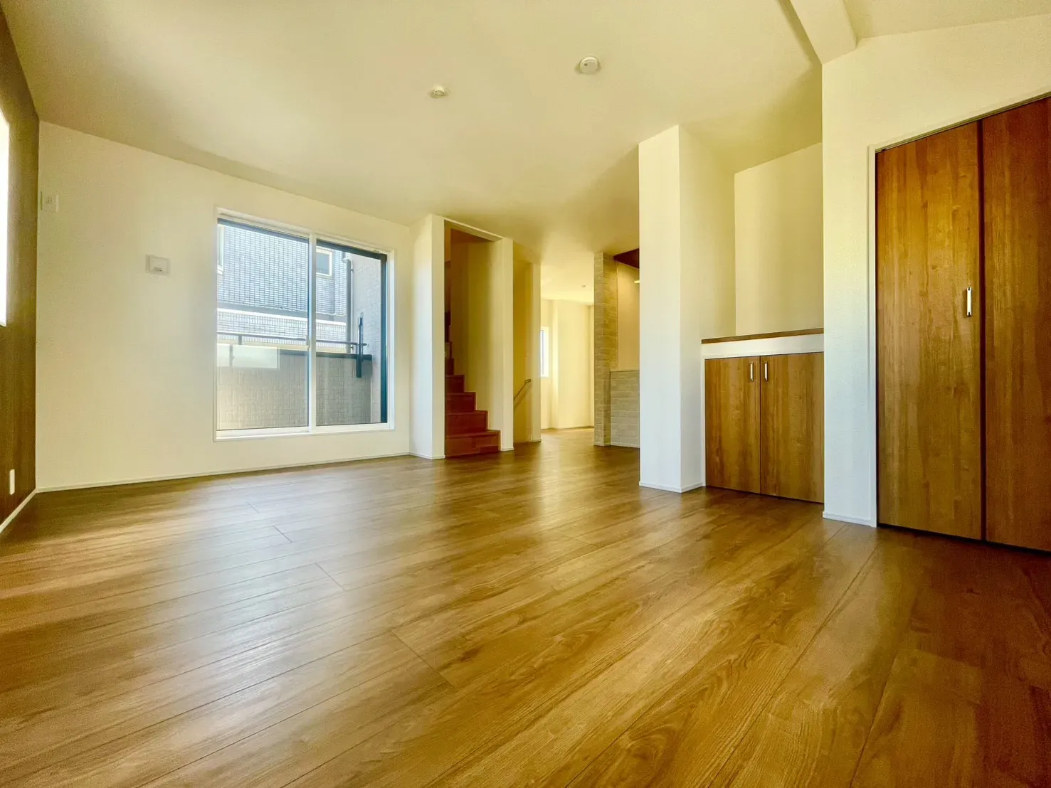 1号棟「家族が自然と集まるリビング」