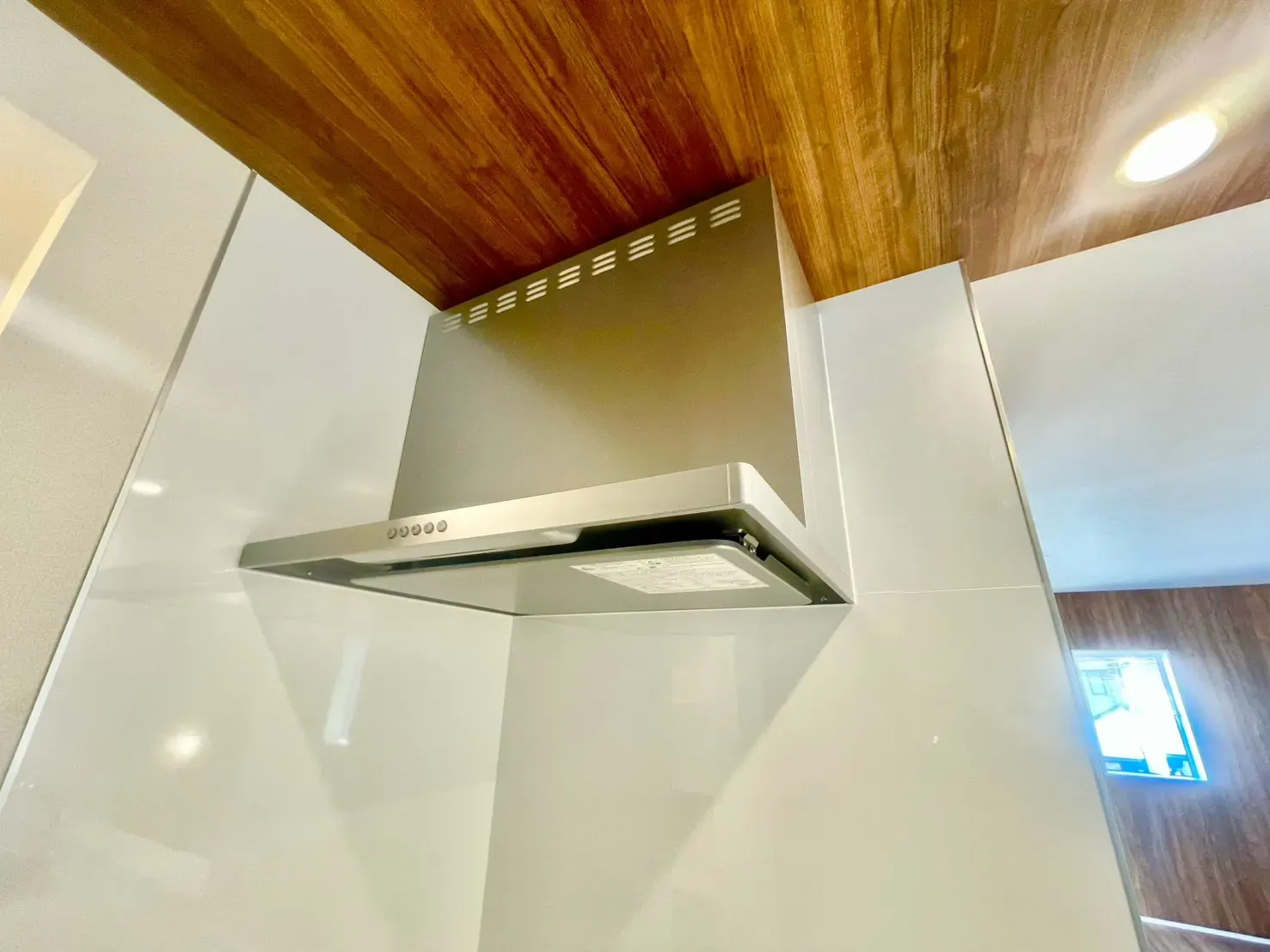 1号棟「スタイリッシュなレンジフード」