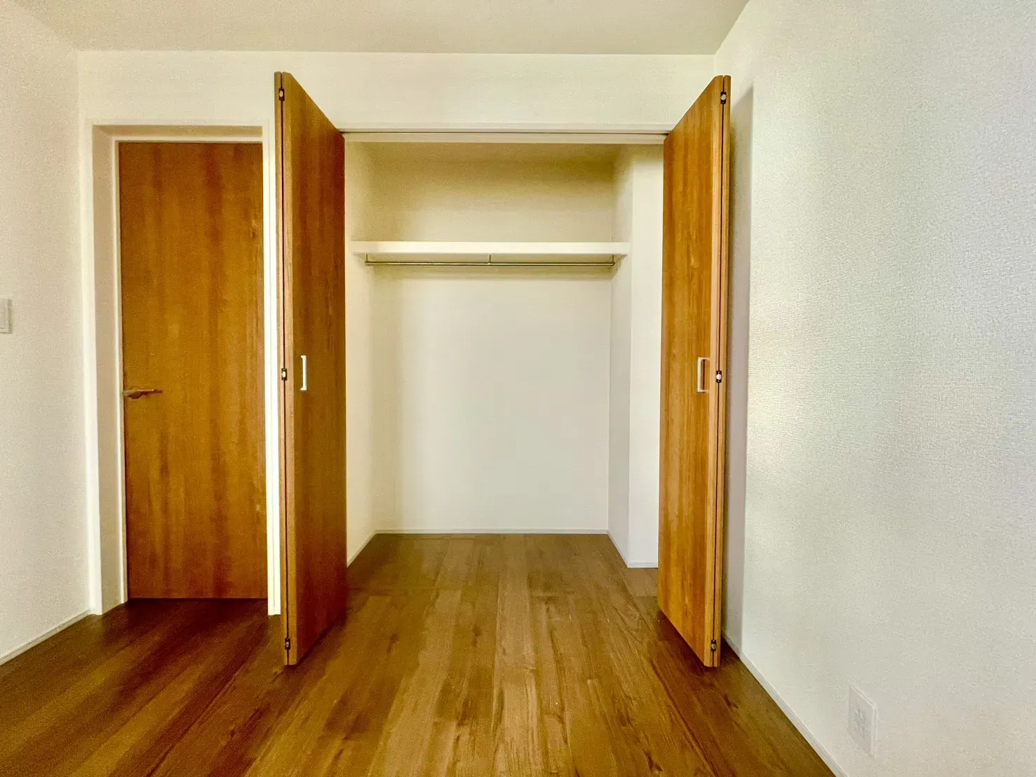 1号棟「たっぷり収納できるクローゼット」