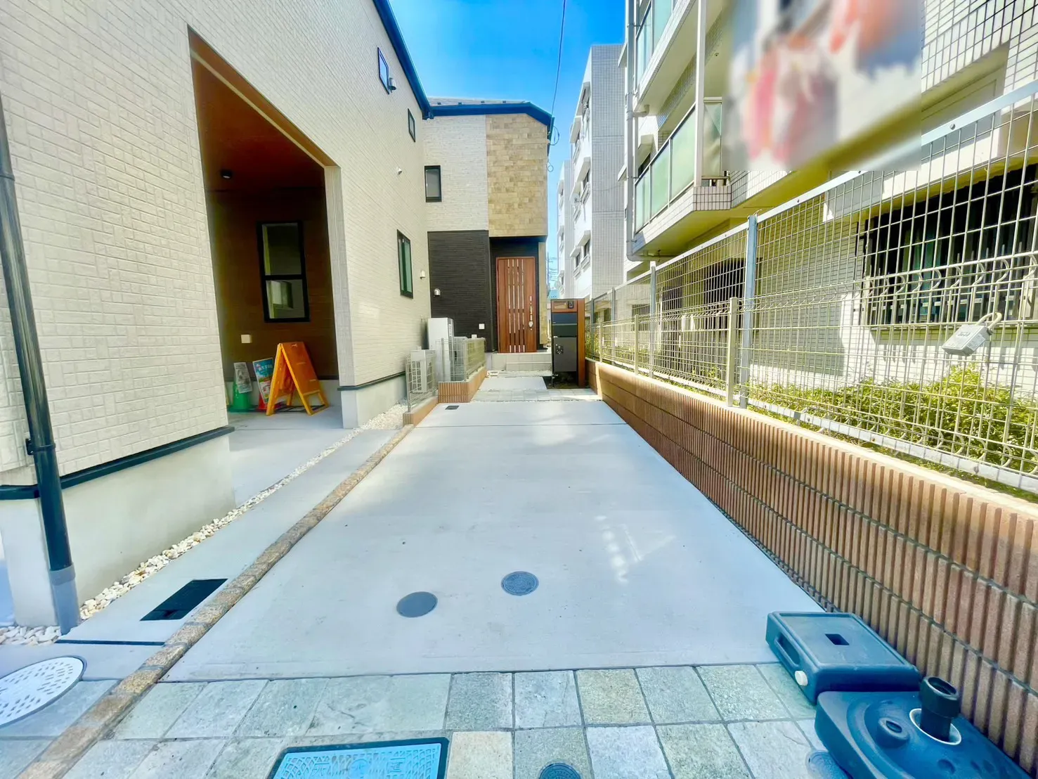 2号棟「使い勝手の良いカースペース」