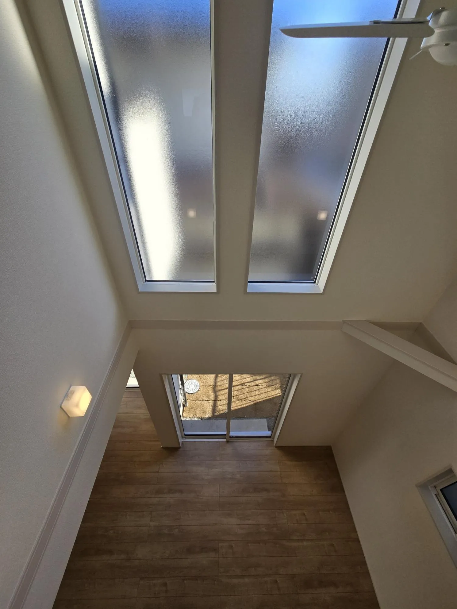 リビング吹抜　R8.1.25