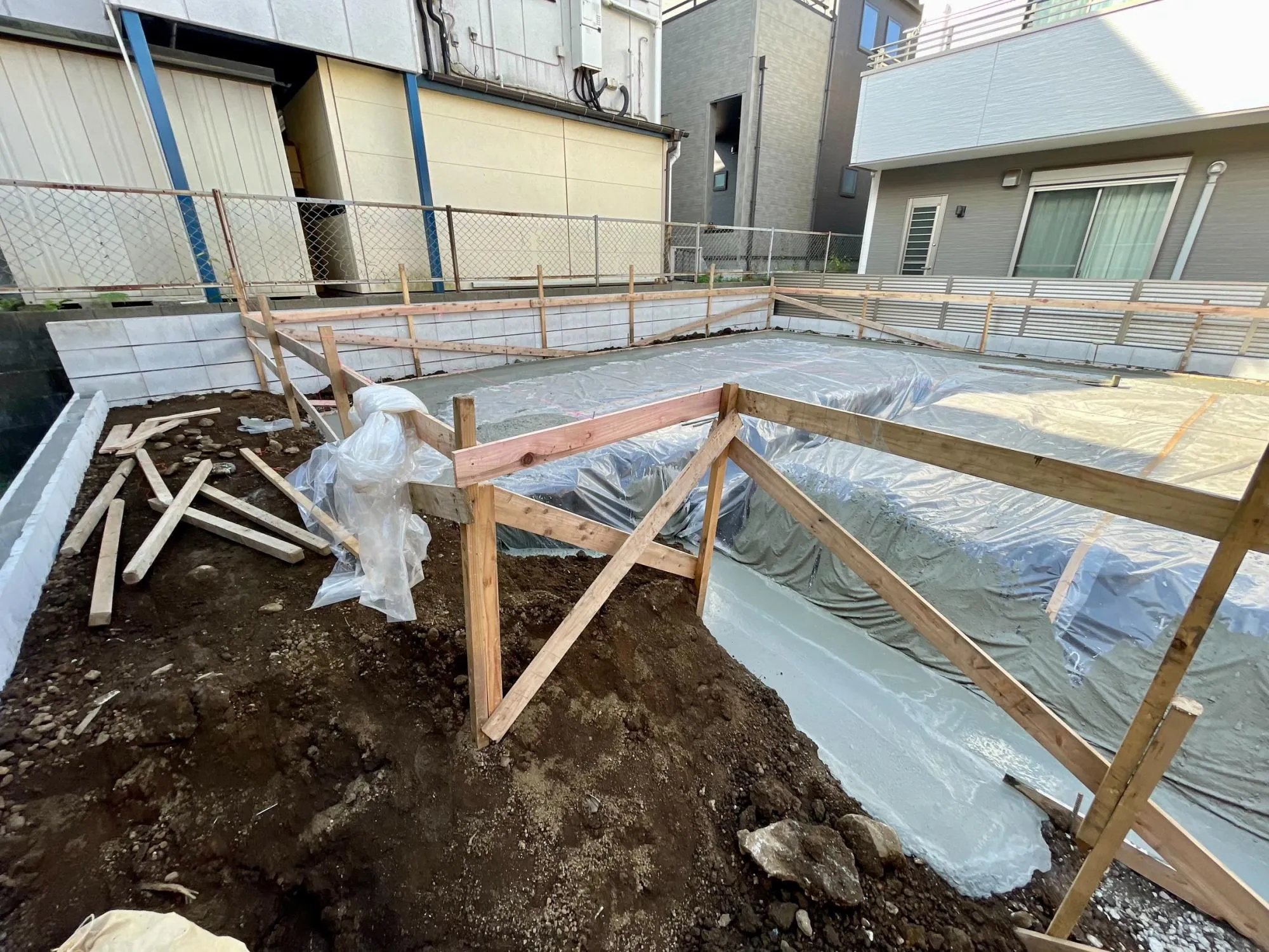 【外観】 建築中 11.8現在