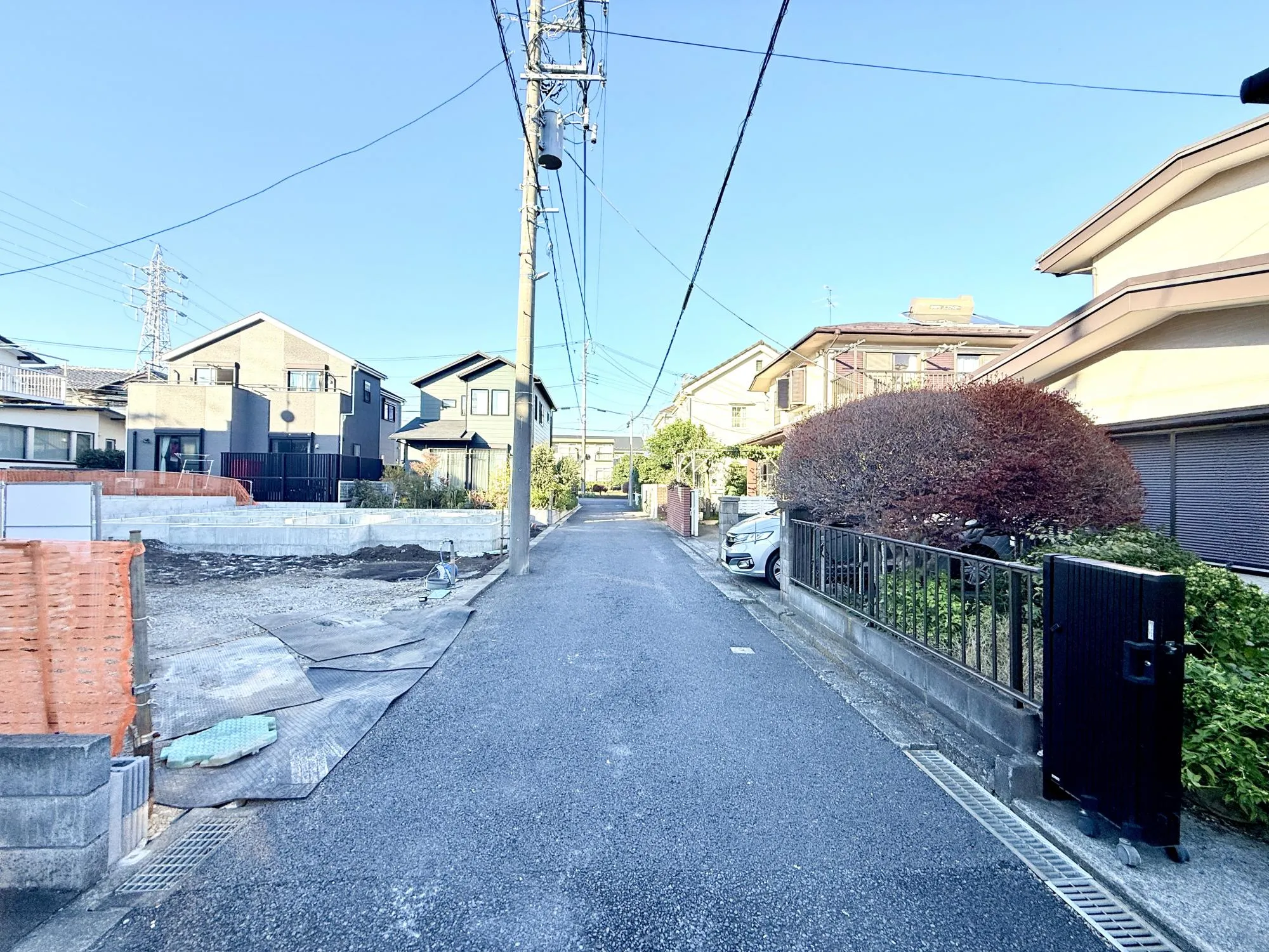前面道路含む現地写真