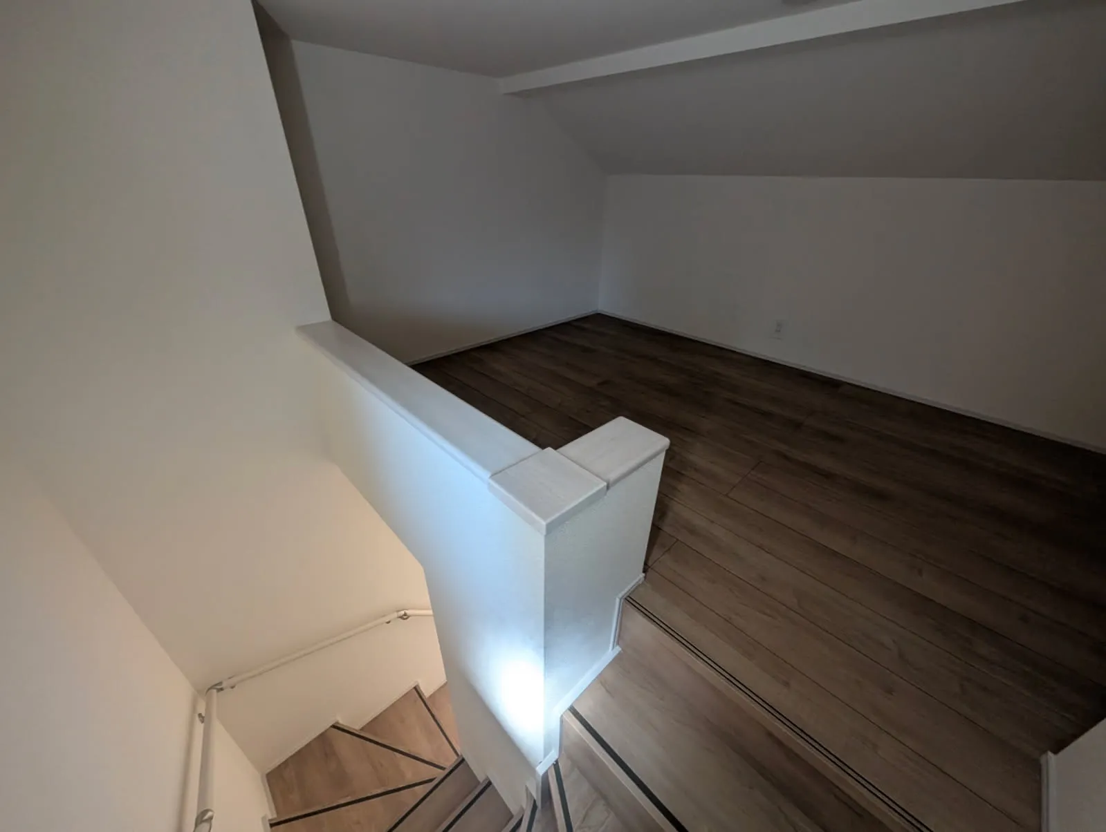 固定階段ロフト