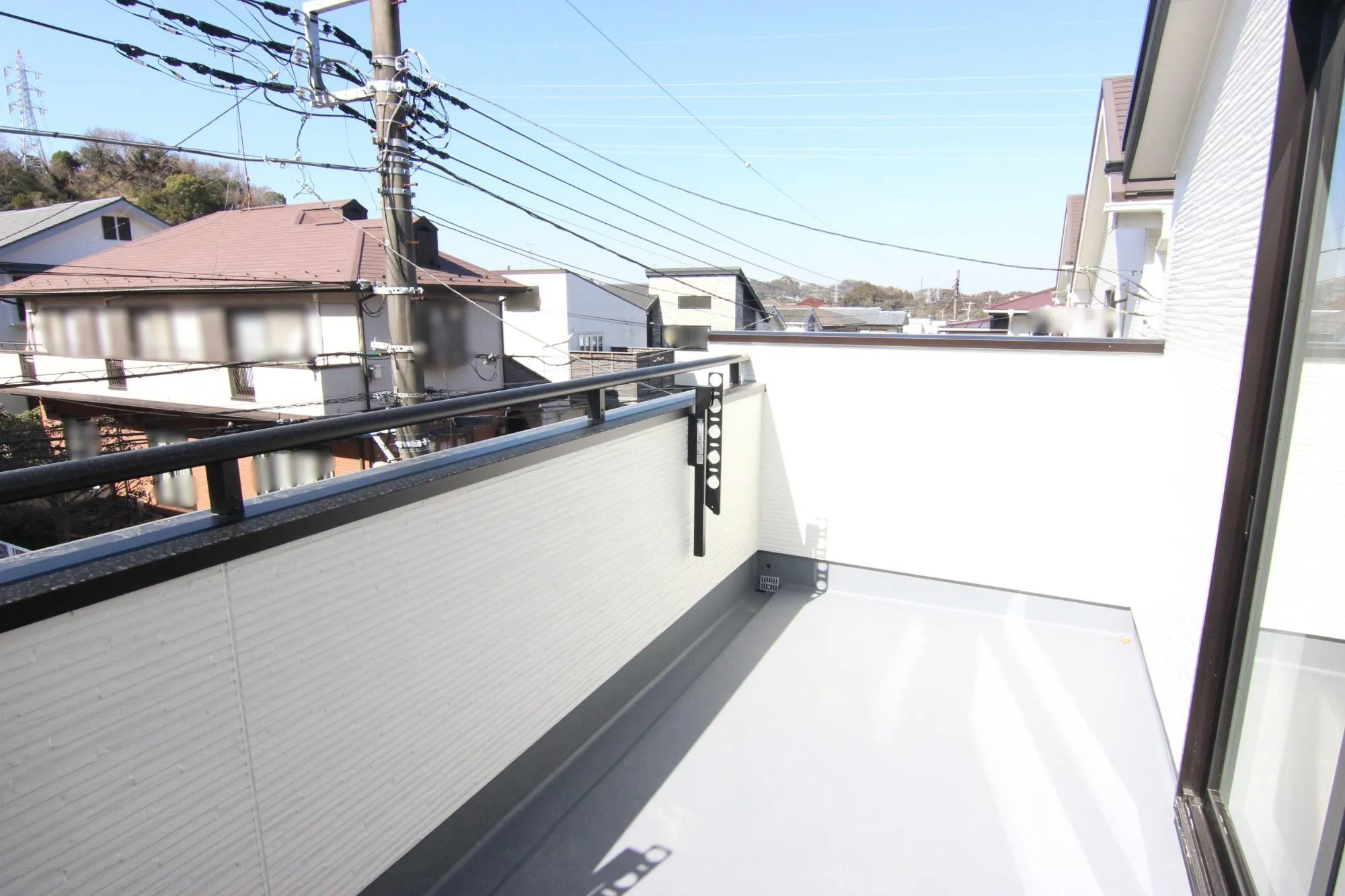 西バルコニー