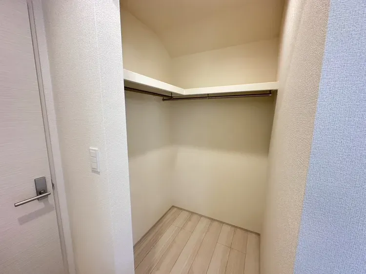 2階ウォークインクローゼット