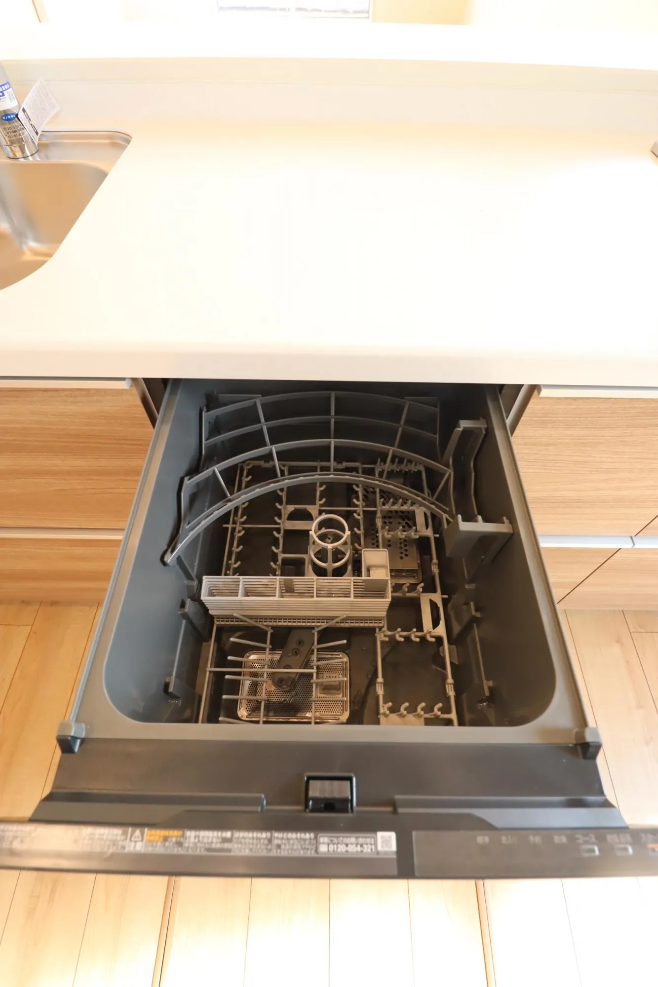 1号棟　食洗器
今大人気の食洗器付き!