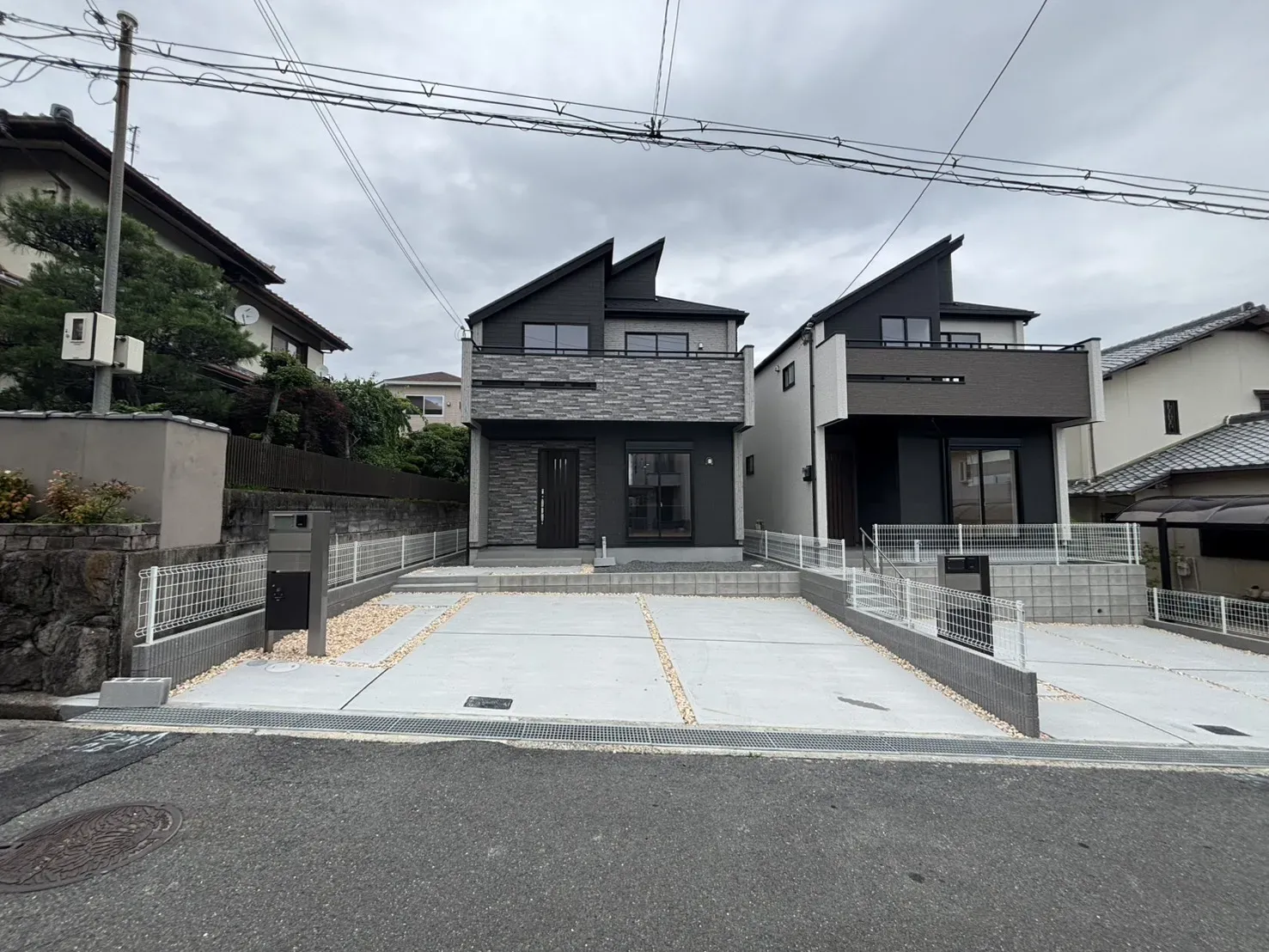 枚方市山之上西町の「ブルーミングガーデン 枚方市山之上西町2棟-長期