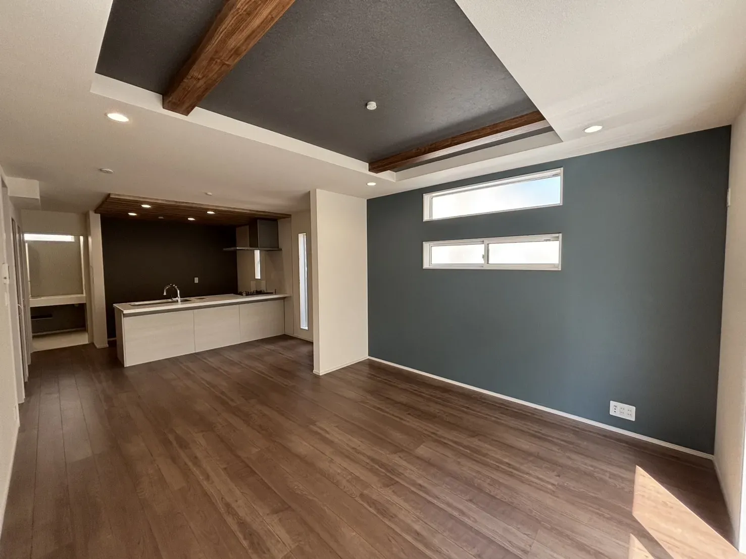 【2号棟】LDK18.0帖