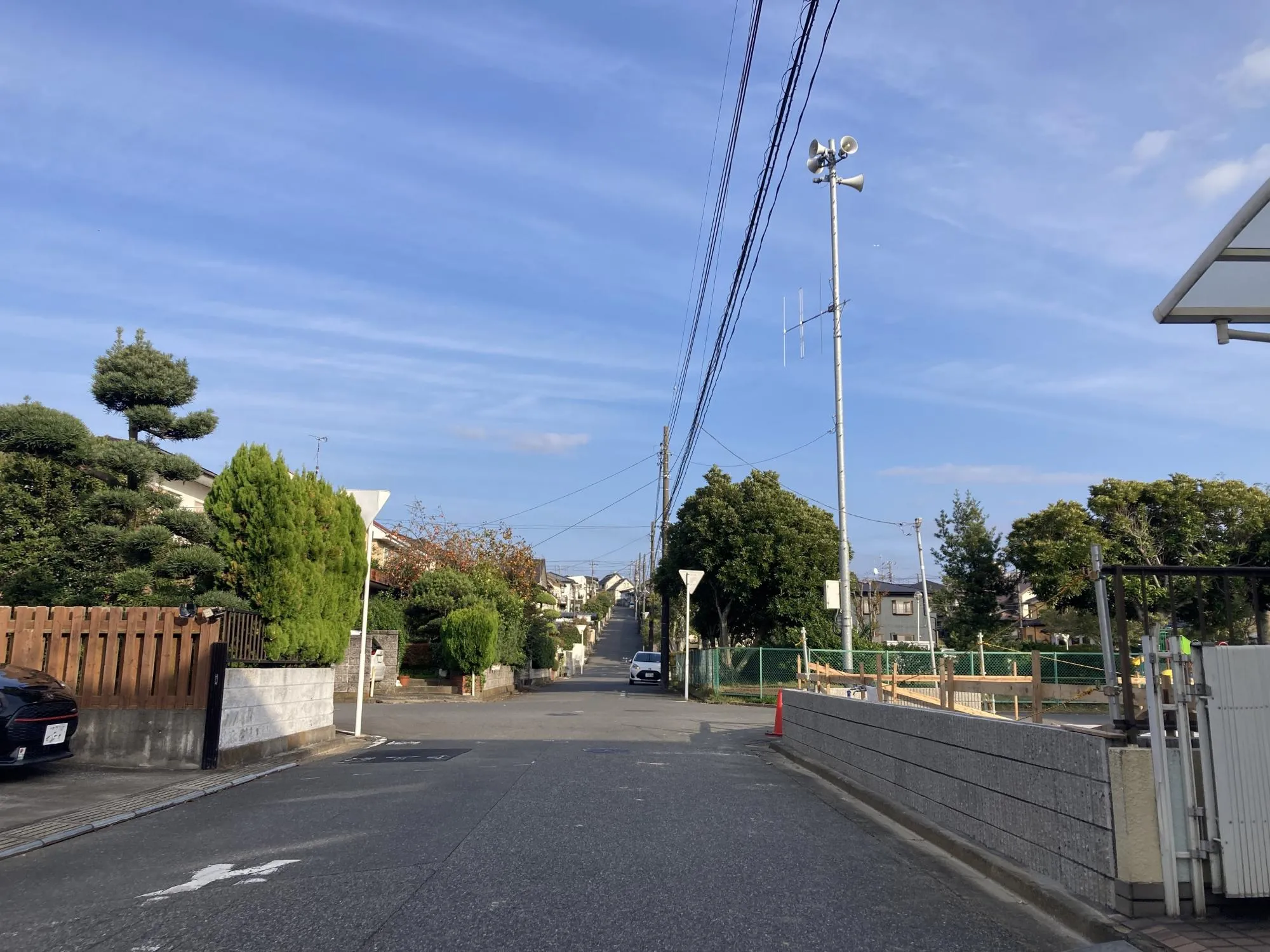 2025/11/08撮影
北側道路