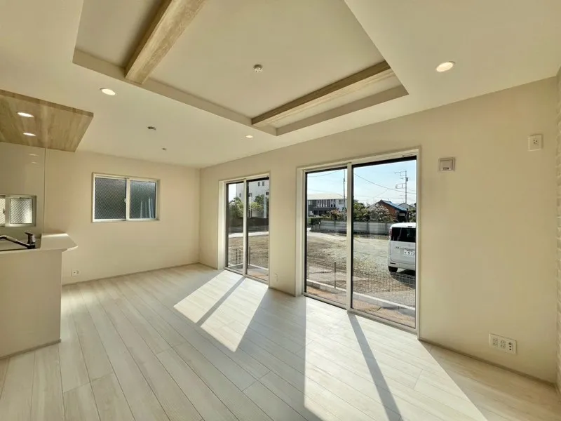 <1号棟>
リビングダイニング