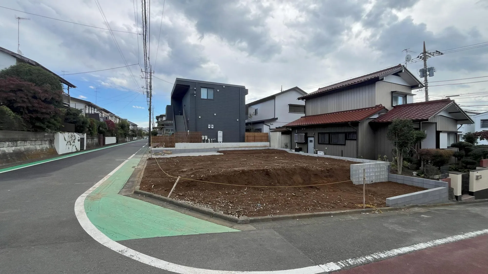 当社売主!
販売開始いたしました♪
完成物件で仕様等のご案内も可能です。