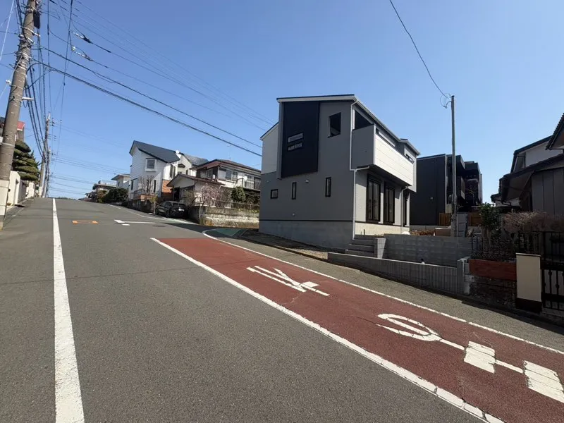 堂々完成致しました!北東・北西角地!