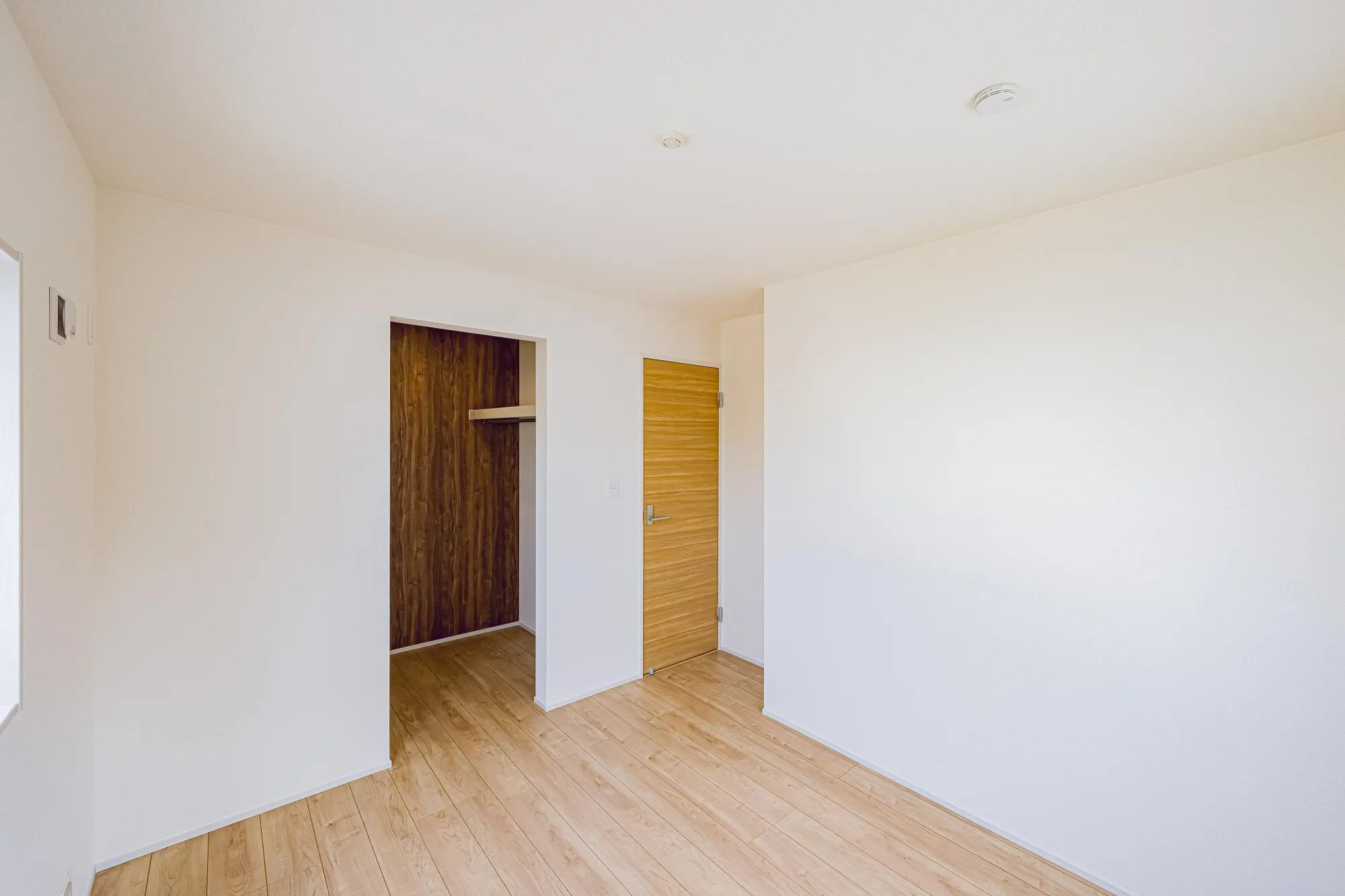 1号棟:5.25帖　ウォークインクローゼット