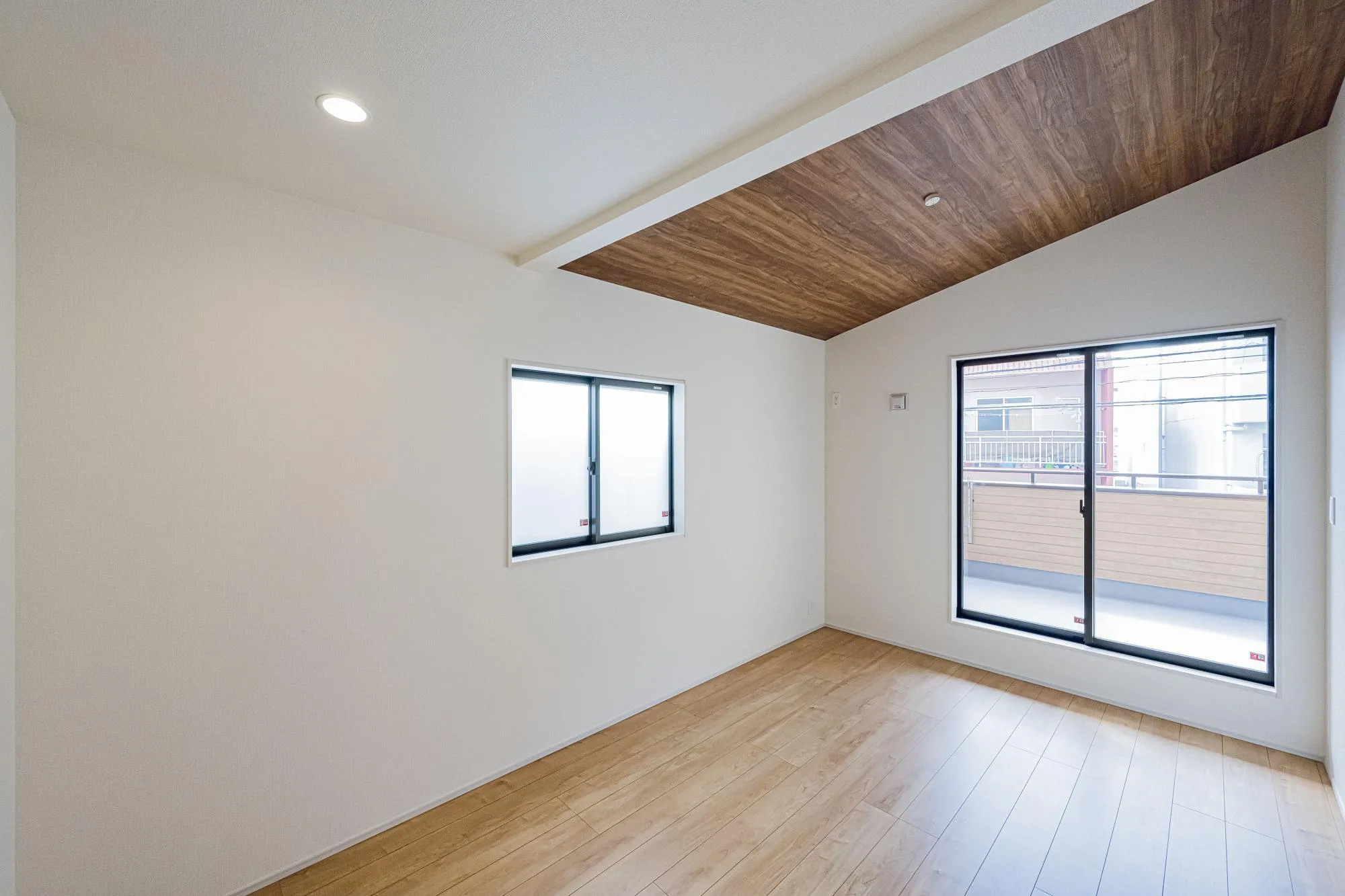 1号棟:7.12　勾配天井