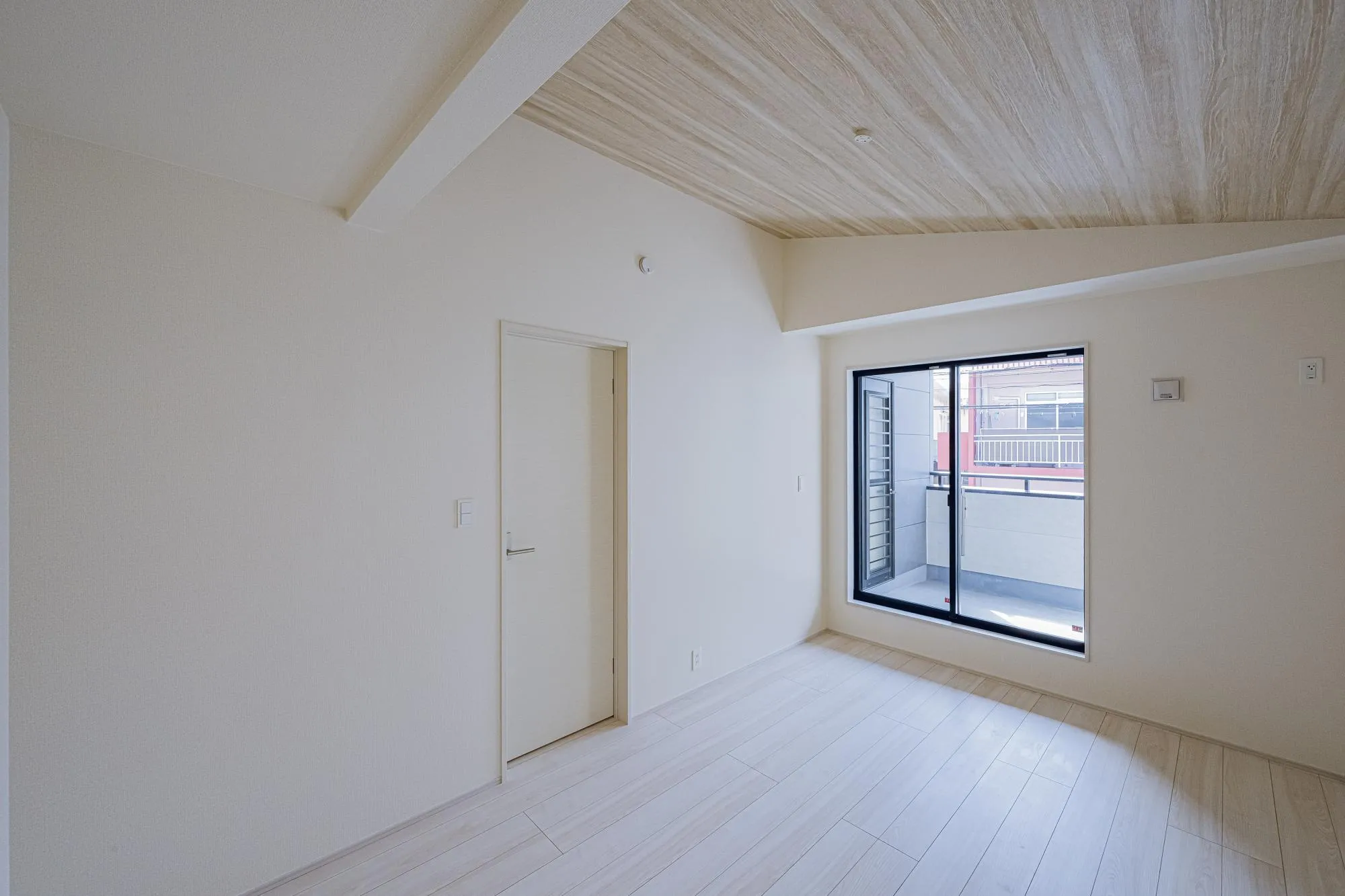 2号棟:7.0帖　勾配天井