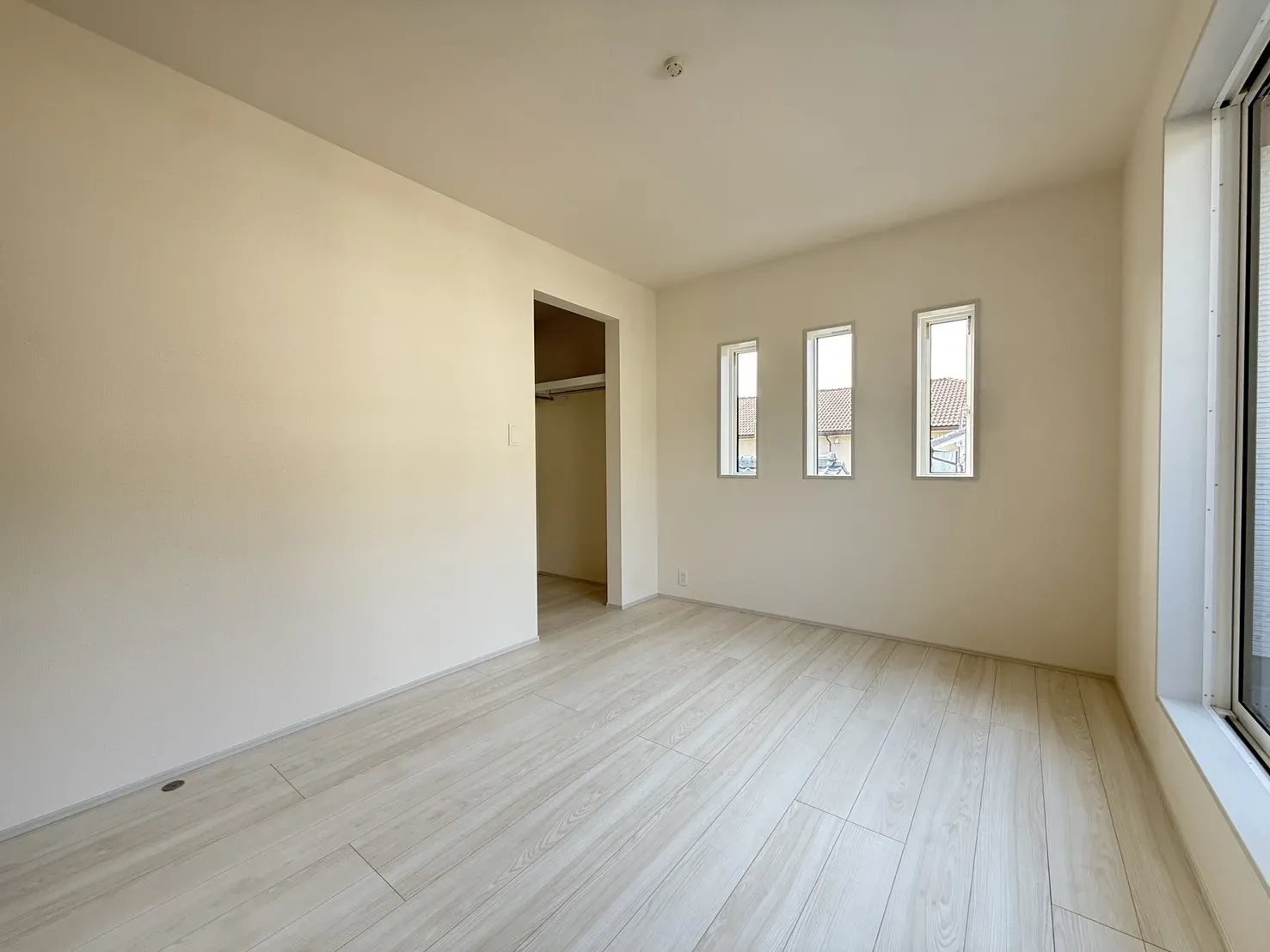 【①号棟6.0帖洋室】