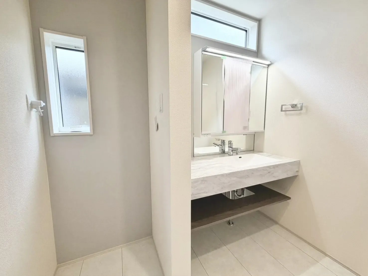 【3号棟　洗面所】