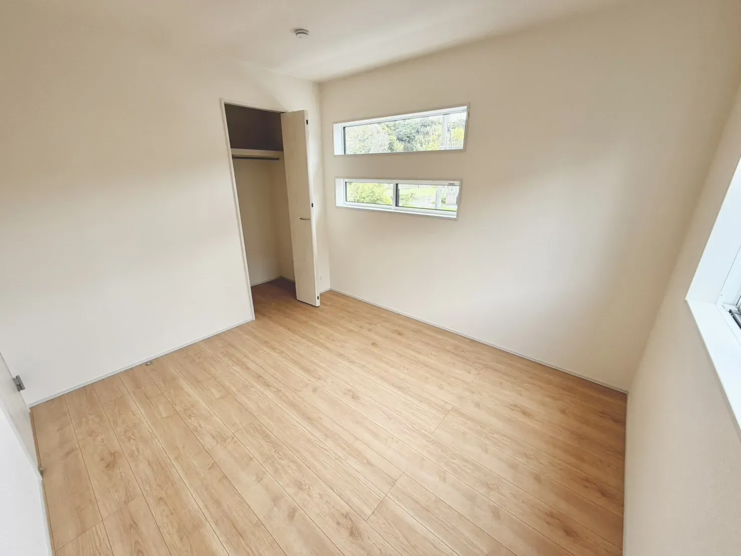 【3号棟　洋室(5.5帖)】