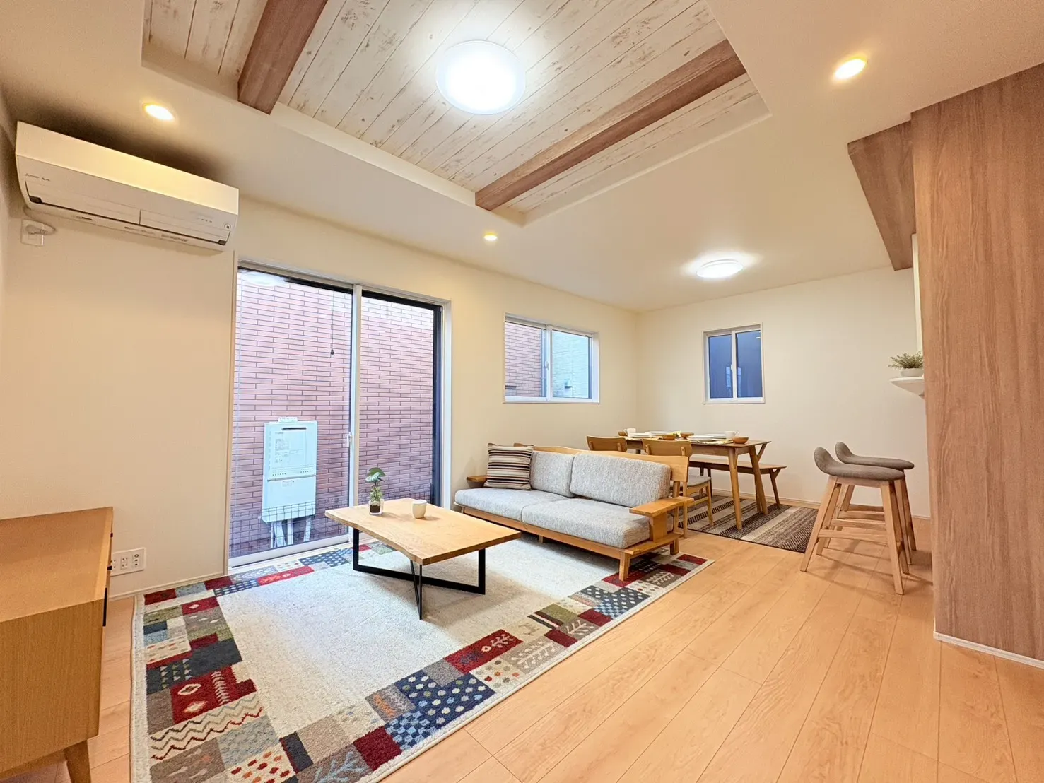 【3号棟】リビングダイニング