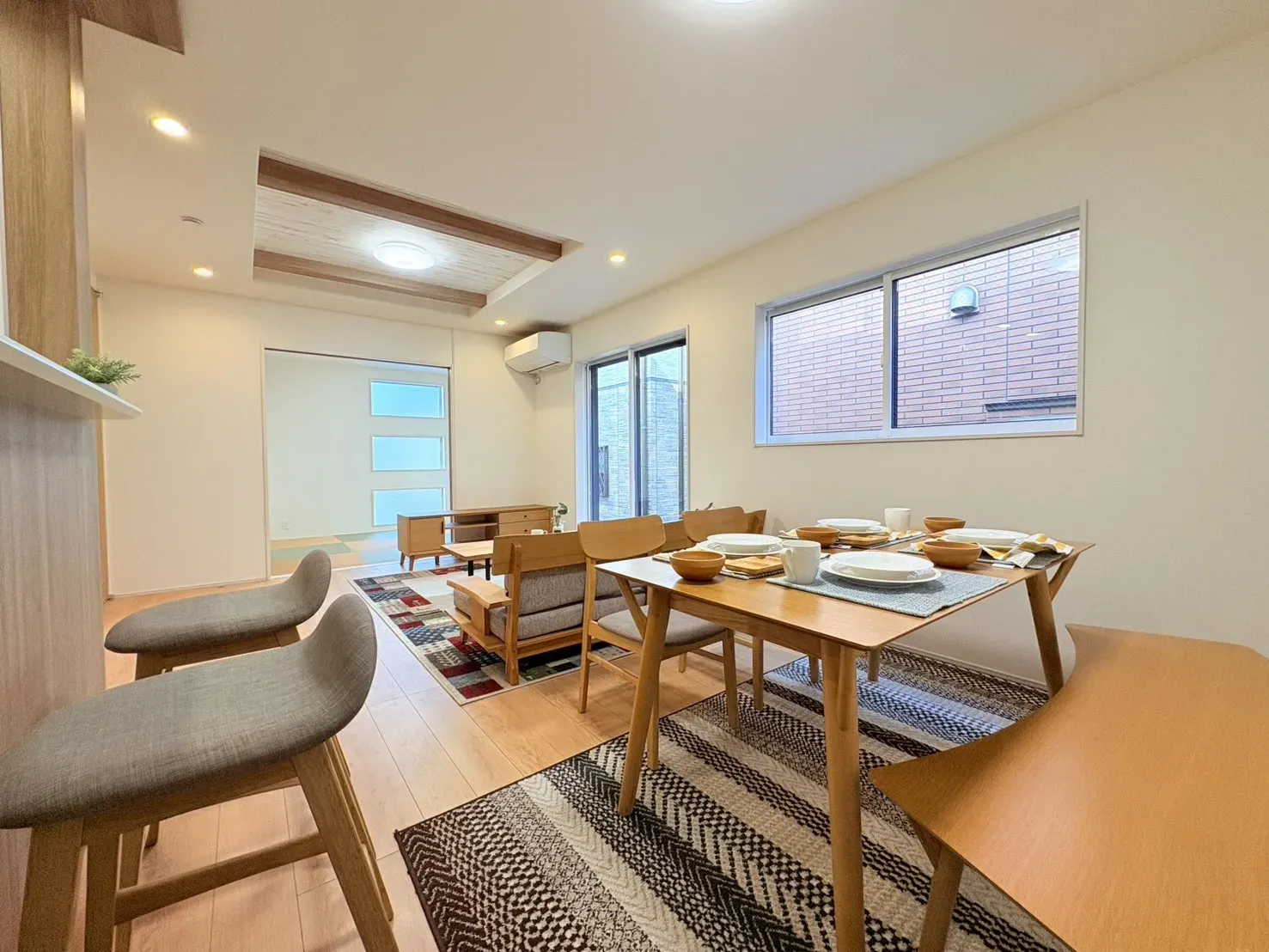 【3号棟】リビングダイニング