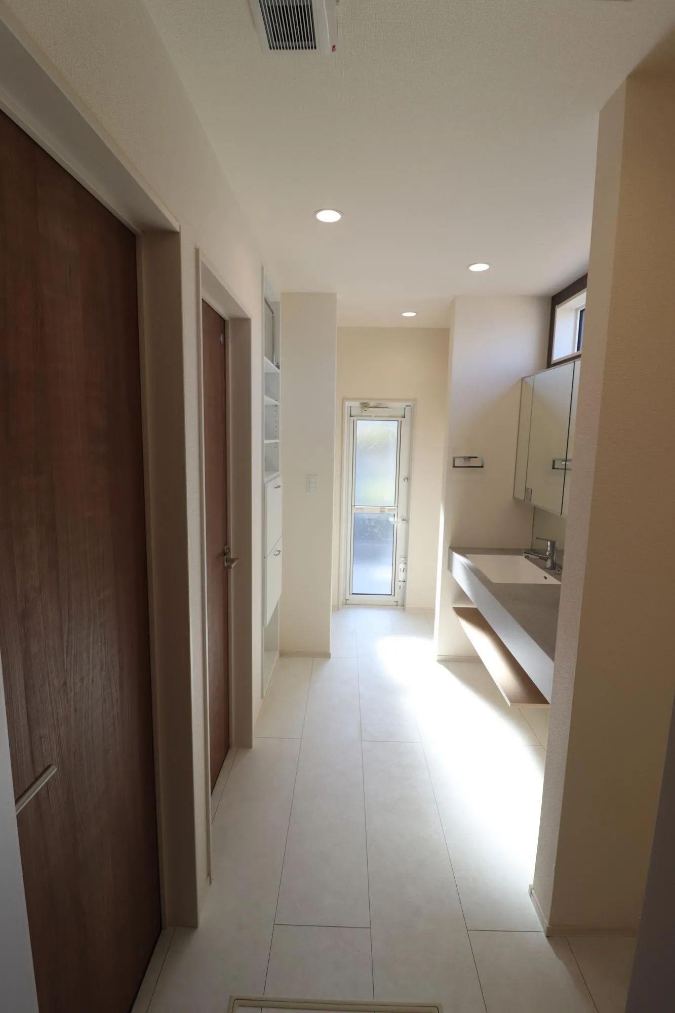 【1号棟:洗面脱衣所】