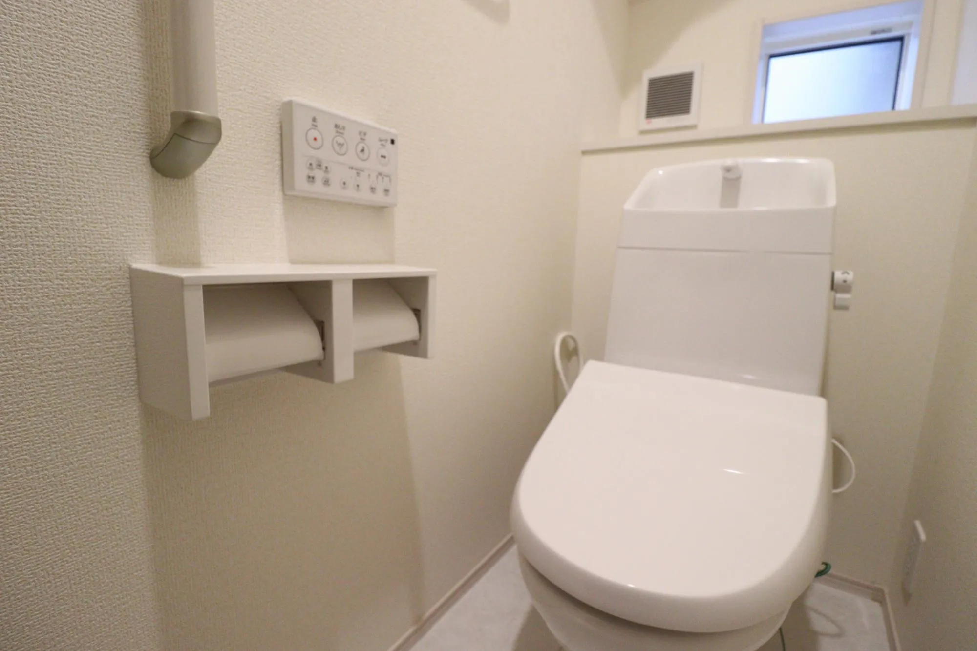 【1号棟:トイレ】
