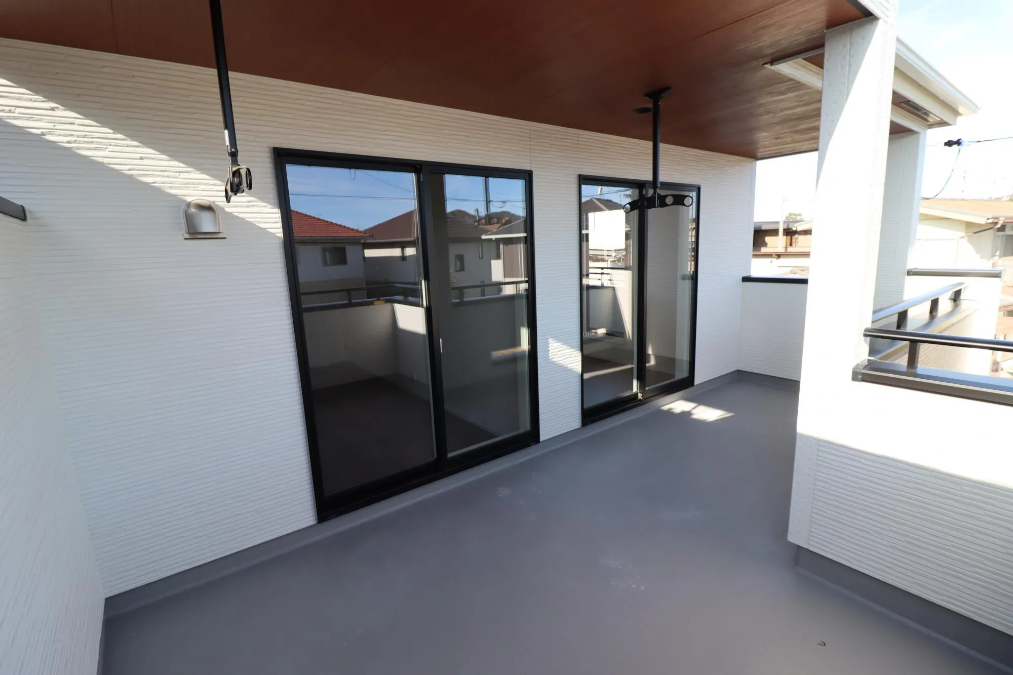 【2号棟:インナーバルコニー】