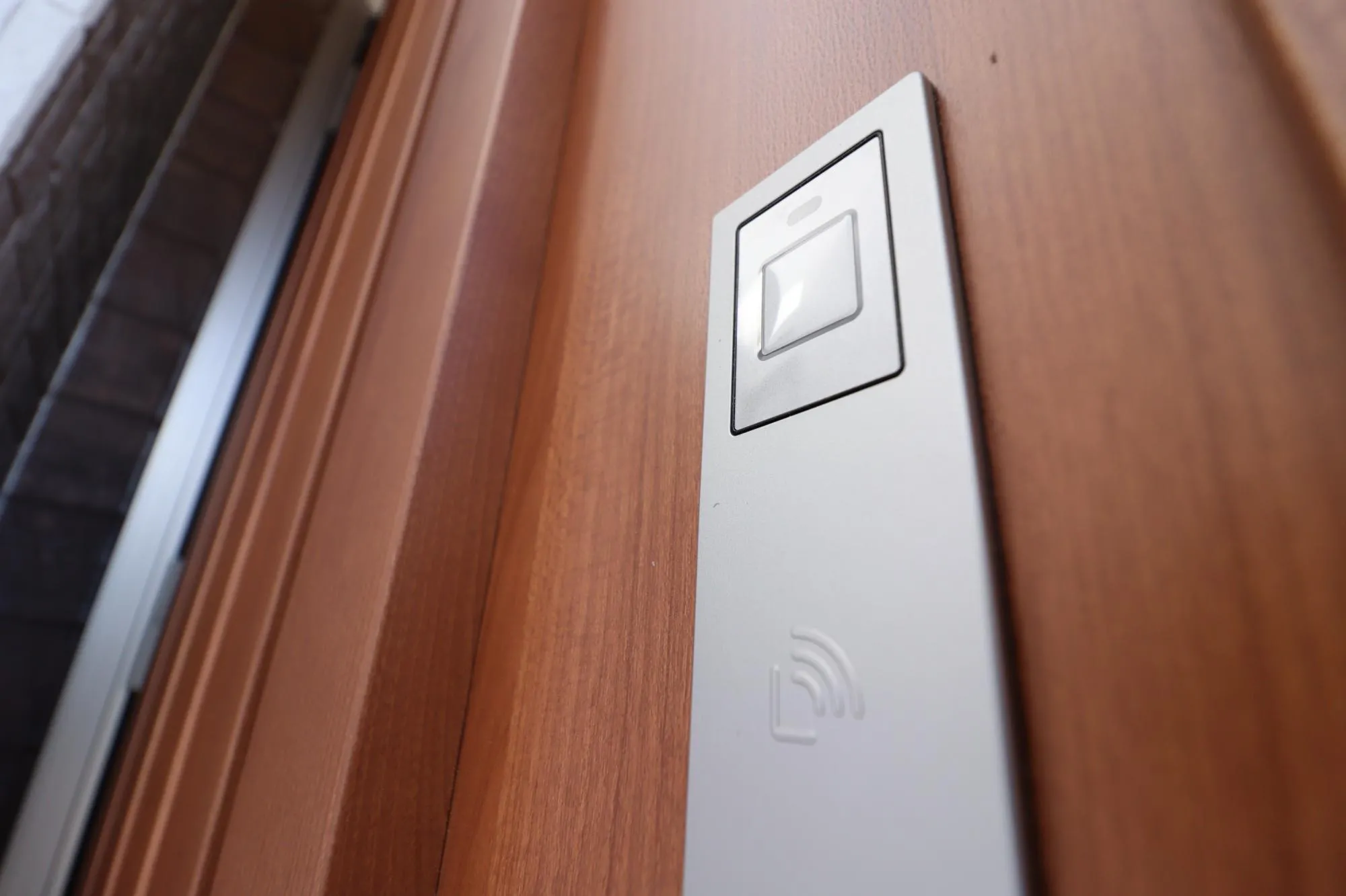 【玄関/1号棟】