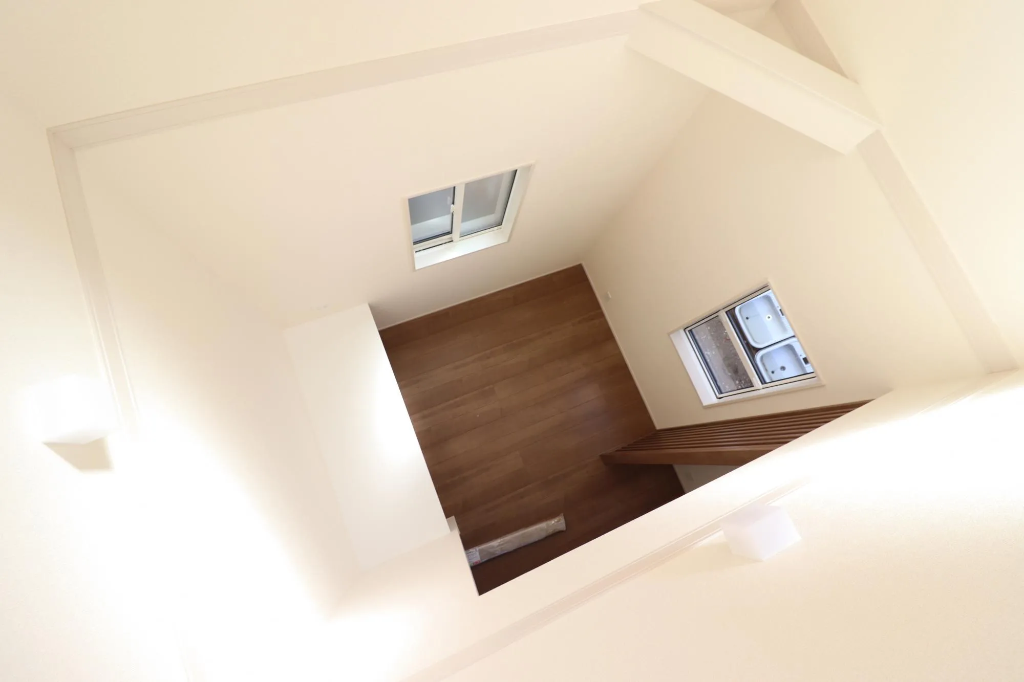 【吹き抜け天井/号棟】