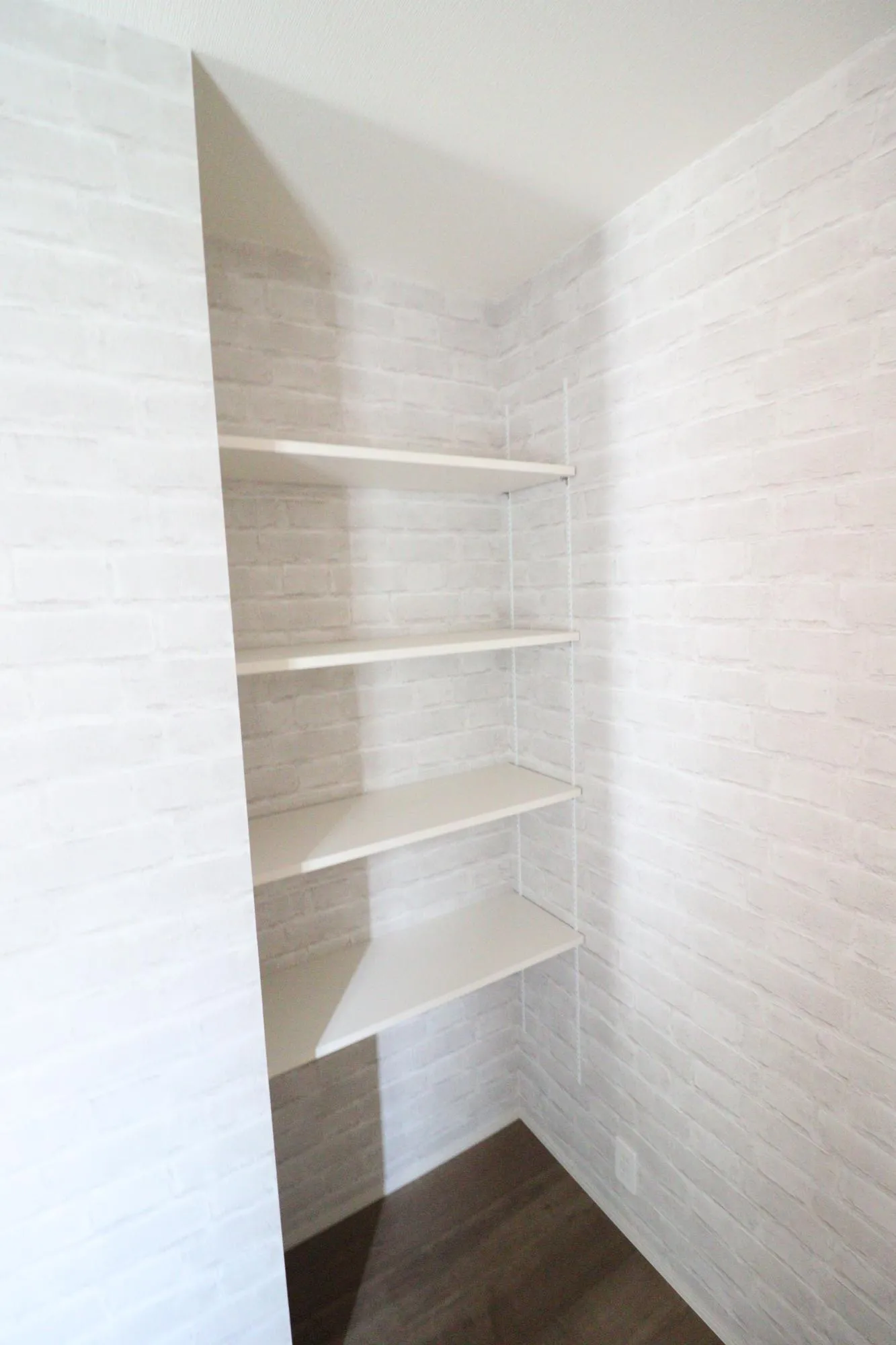 【キッチンパントリー/2号棟】