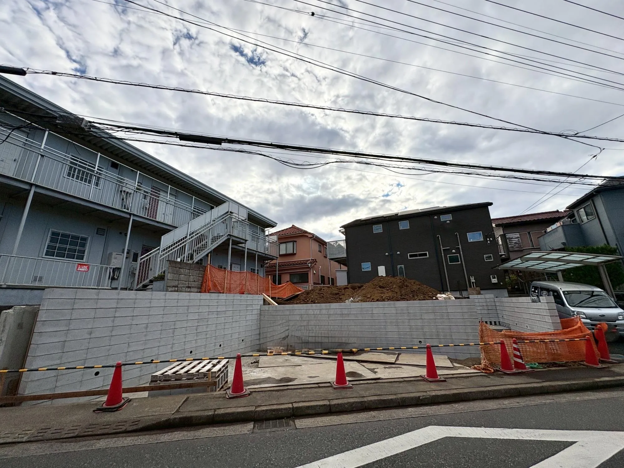 現地外観写真(2025年11月撮影)