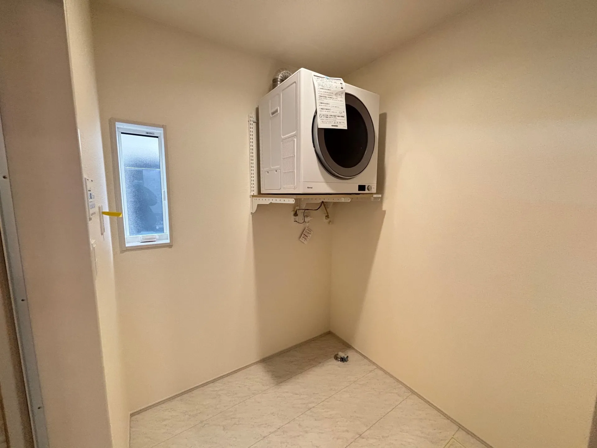 2号棟:脱衣所(乾太くん標準設置)