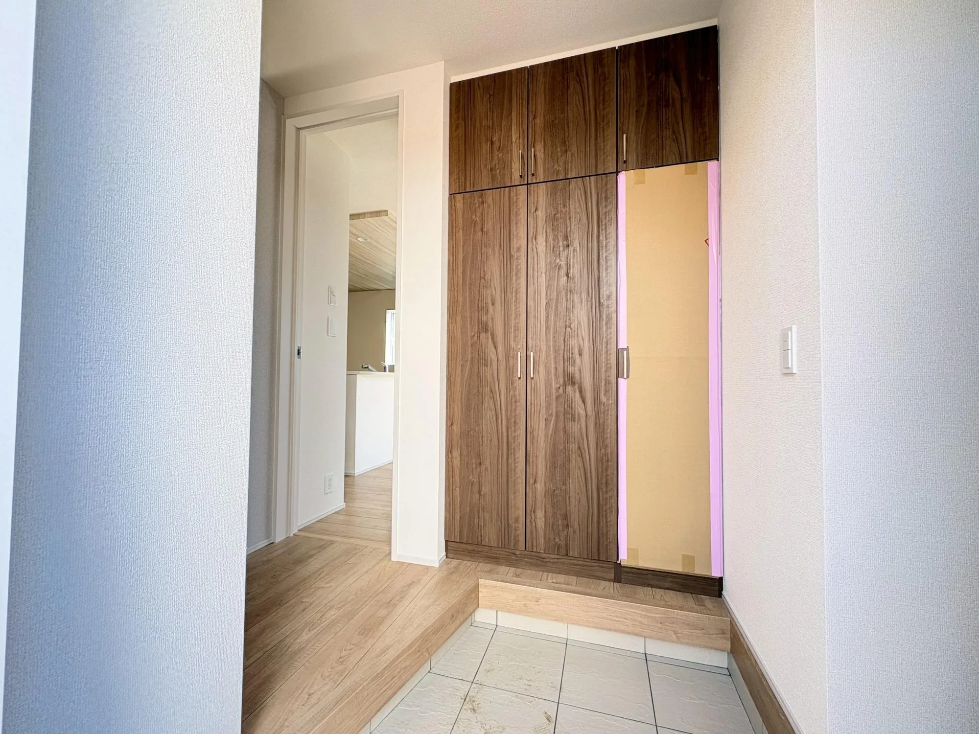 玄関収納ミラー付き