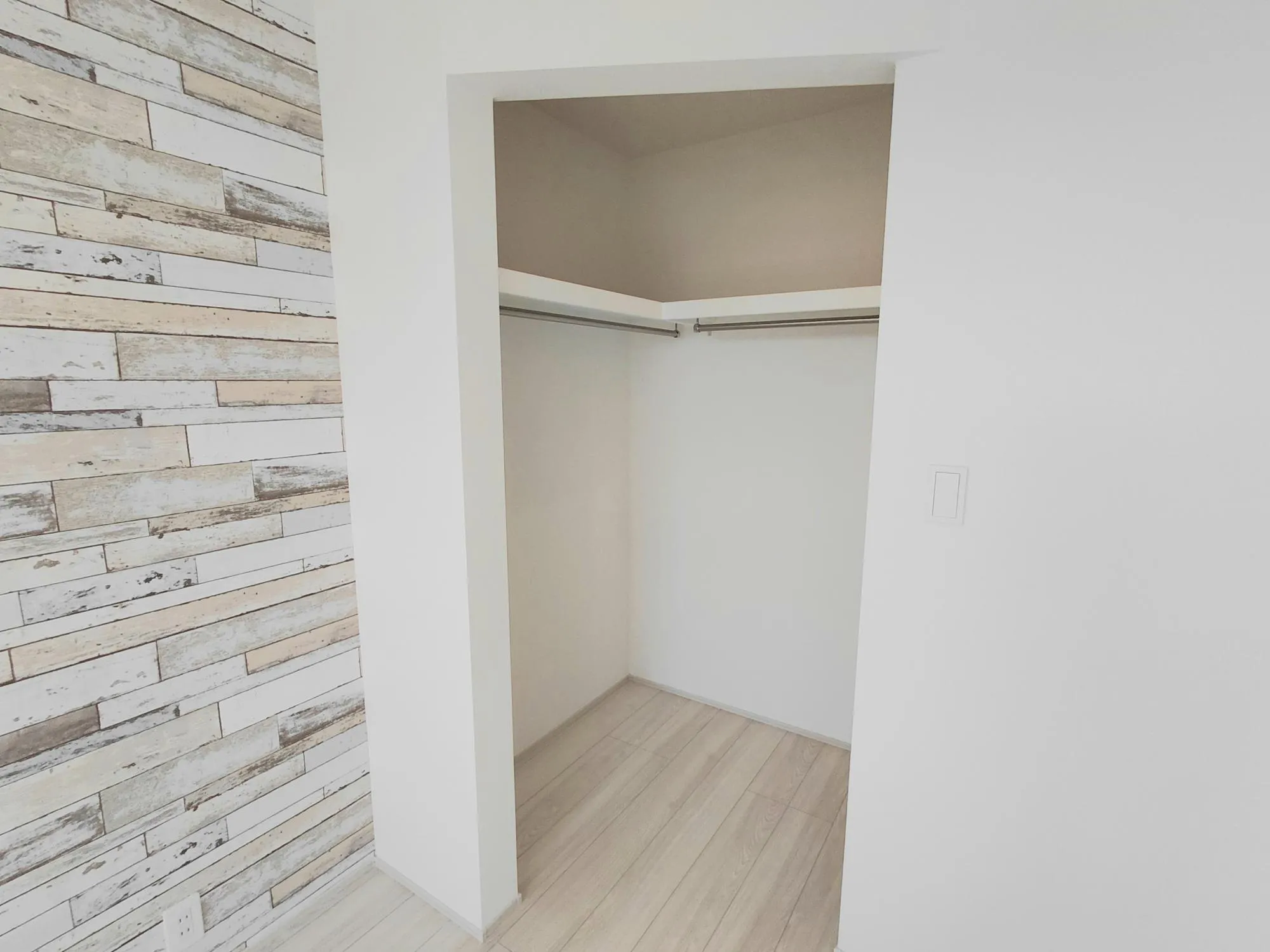 4号棟　ウォークインクローゼット