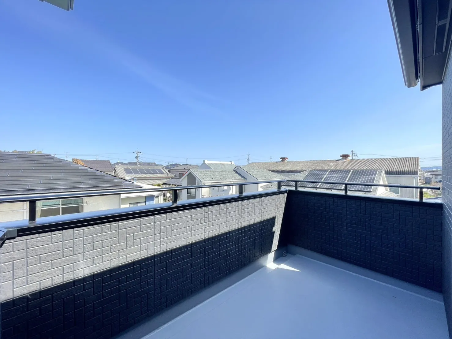 1号棟　バルコニー(3階) (北側)