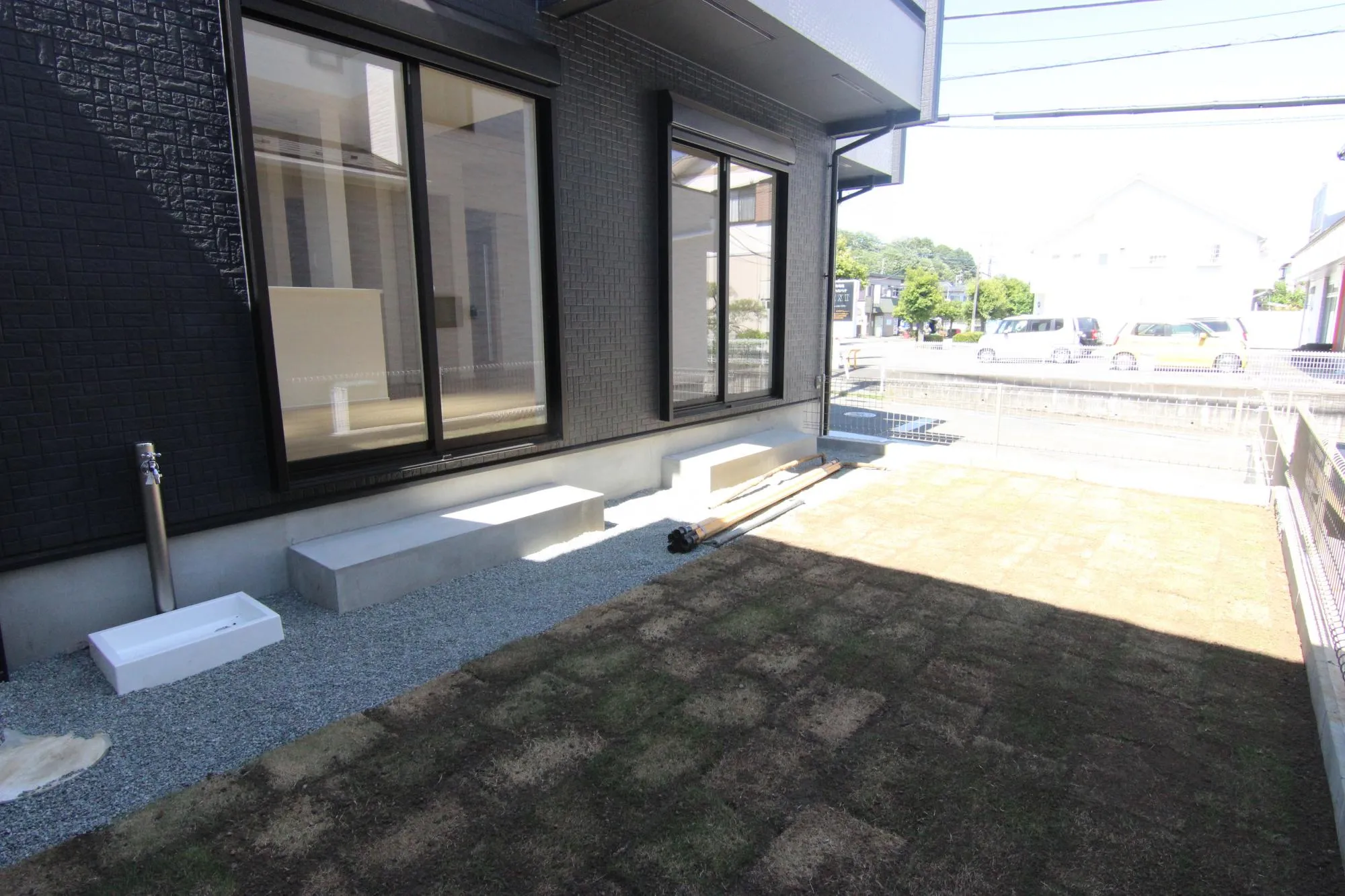 R8.5.30 庭