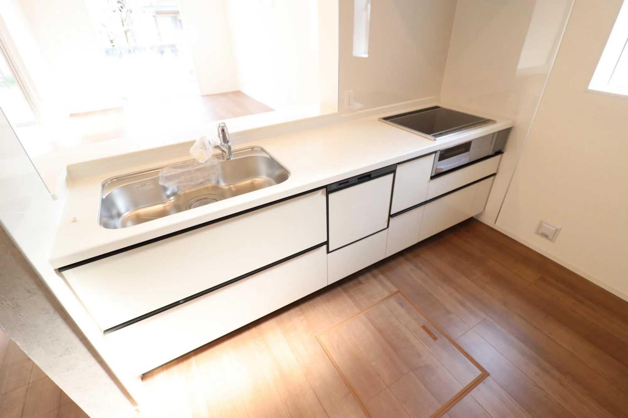 【2号棟/キッチン】