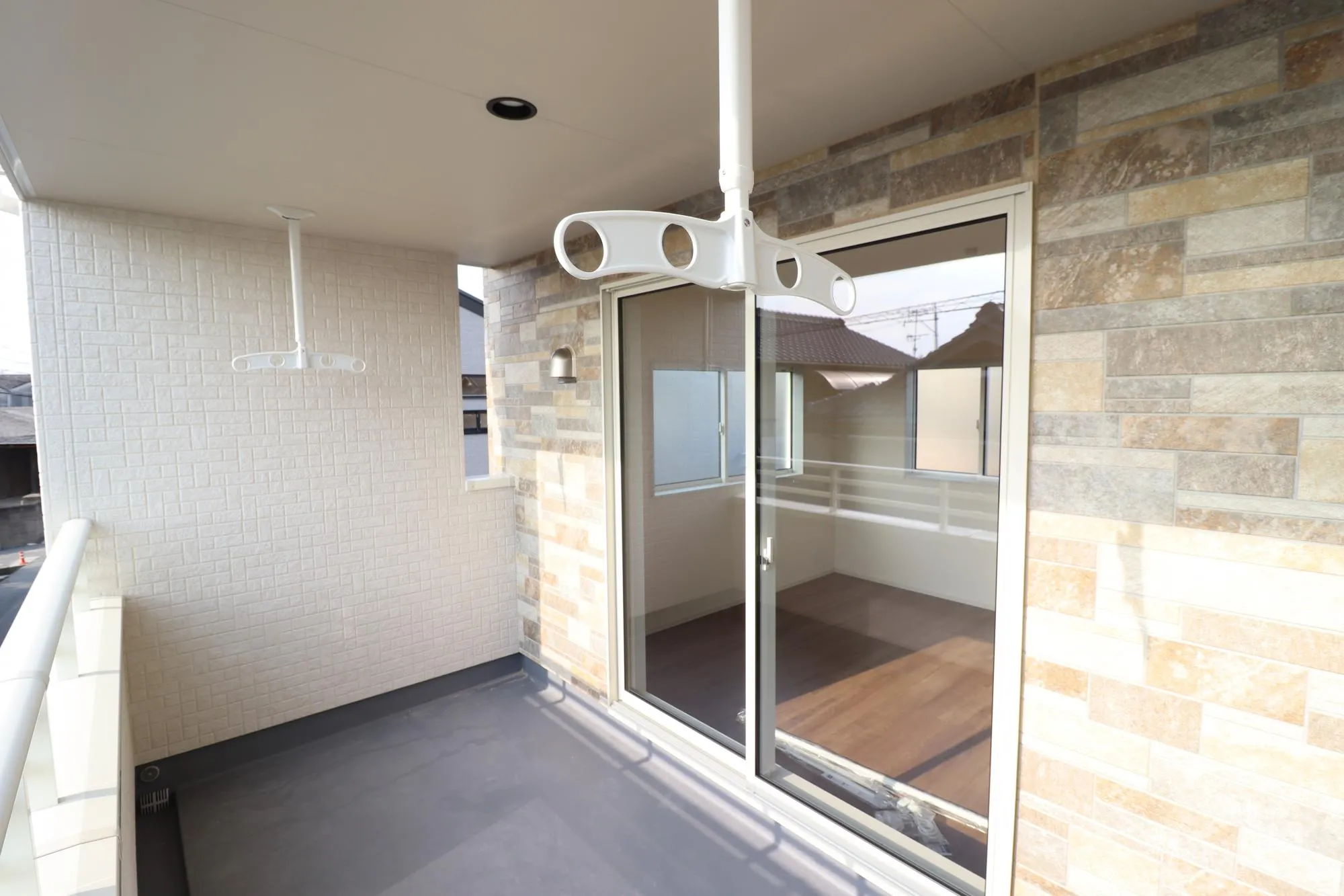 【2号棟/インナーバルコニー】