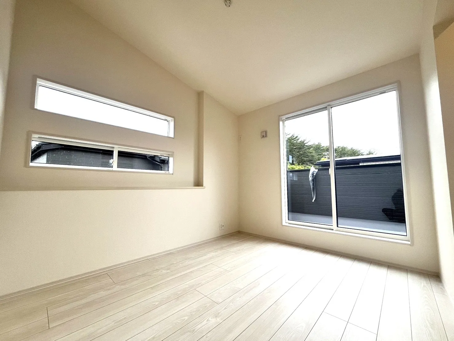 ☆1号棟　洋室5.42畳☆