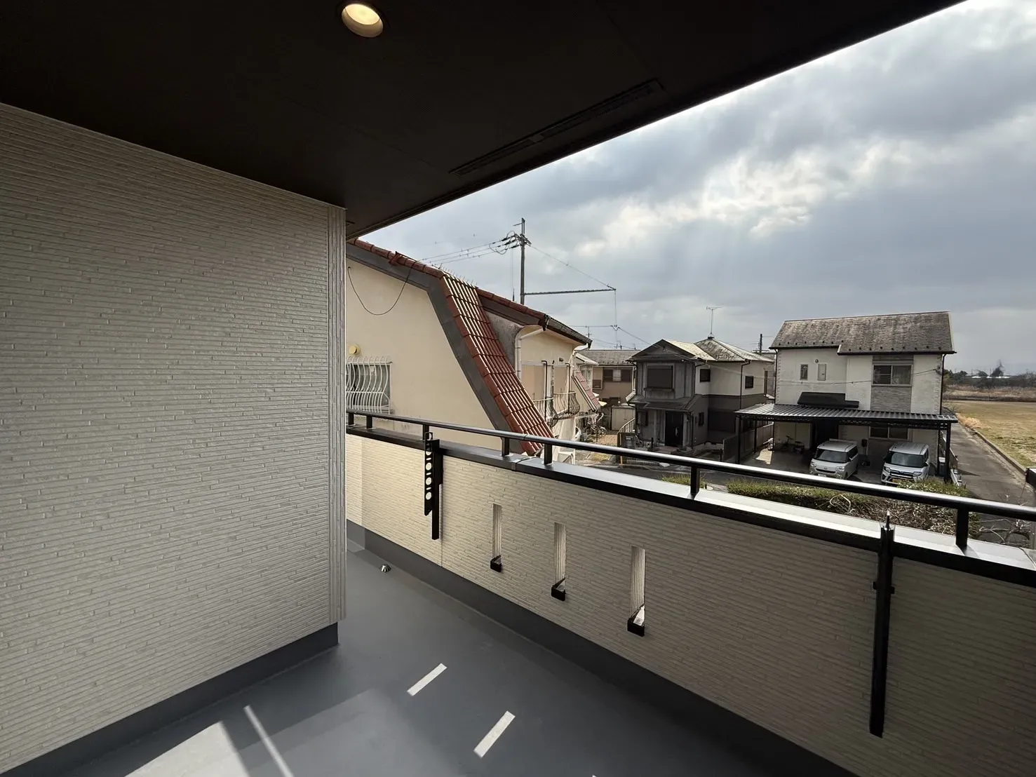 【バルコニー】
